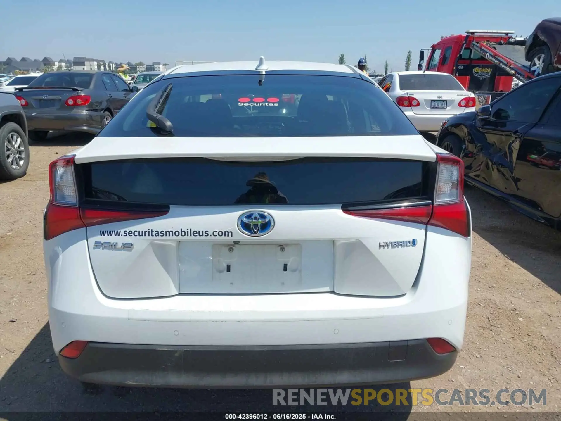 16 Photograph of a damaged car JTDKAMFU5M3142159 TOYOTA PRIUS 2021