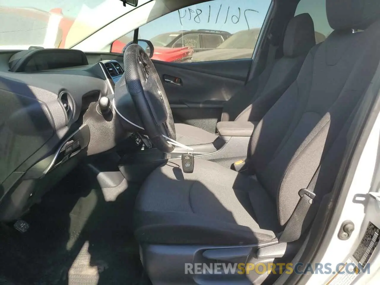 7 Photograph of a damaged car JTDKAMFU5M3143196 TOYOTA PRIUS 2021