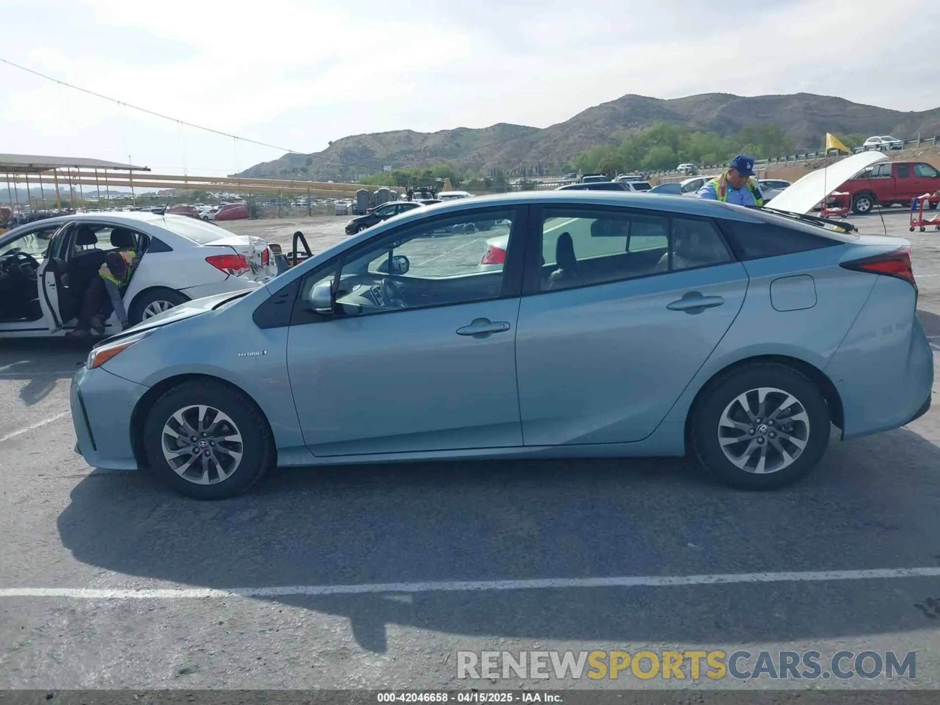 14 Photograph of a damaged car JTDKAMFU6M3127489 TOYOTA PRIUS 2021