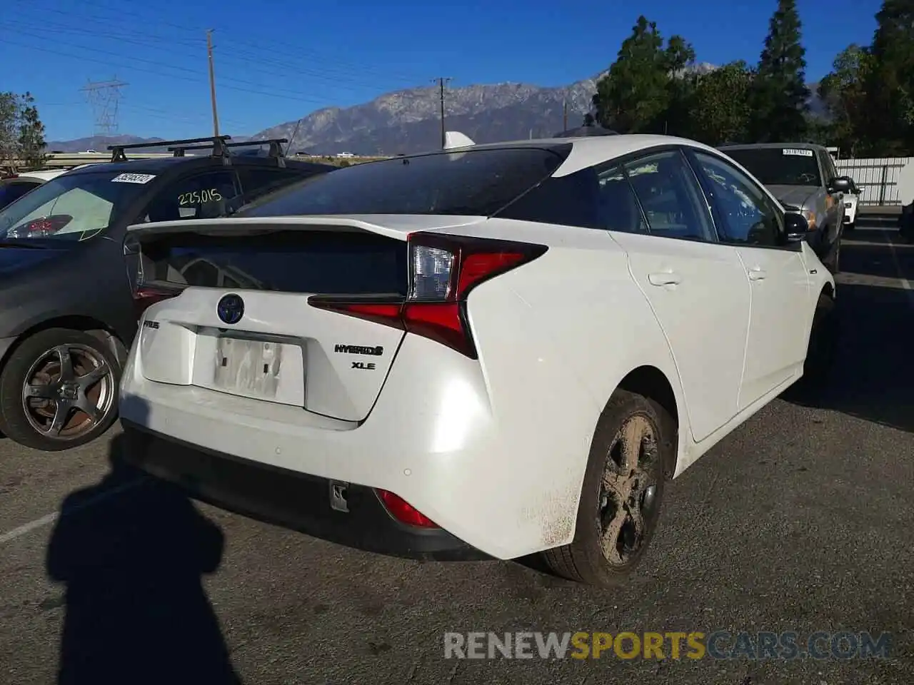 4 Photograph of a damaged car JTDKAMFU6M3128559 TOYOTA PRIUS 2021