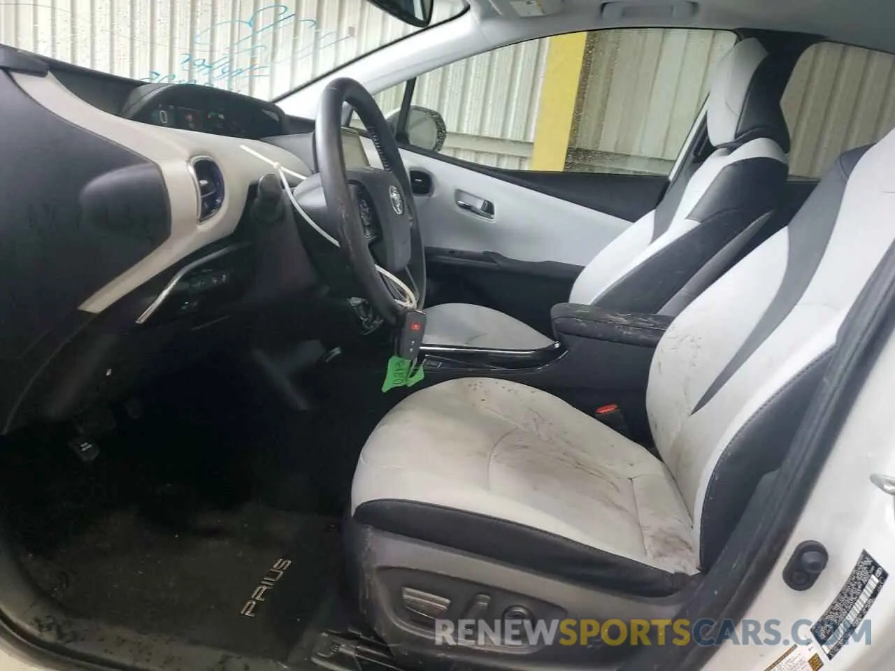 7 Photograph of a damaged car JTDKAMFU6M3134183 TOYOTA PRIUS 2021