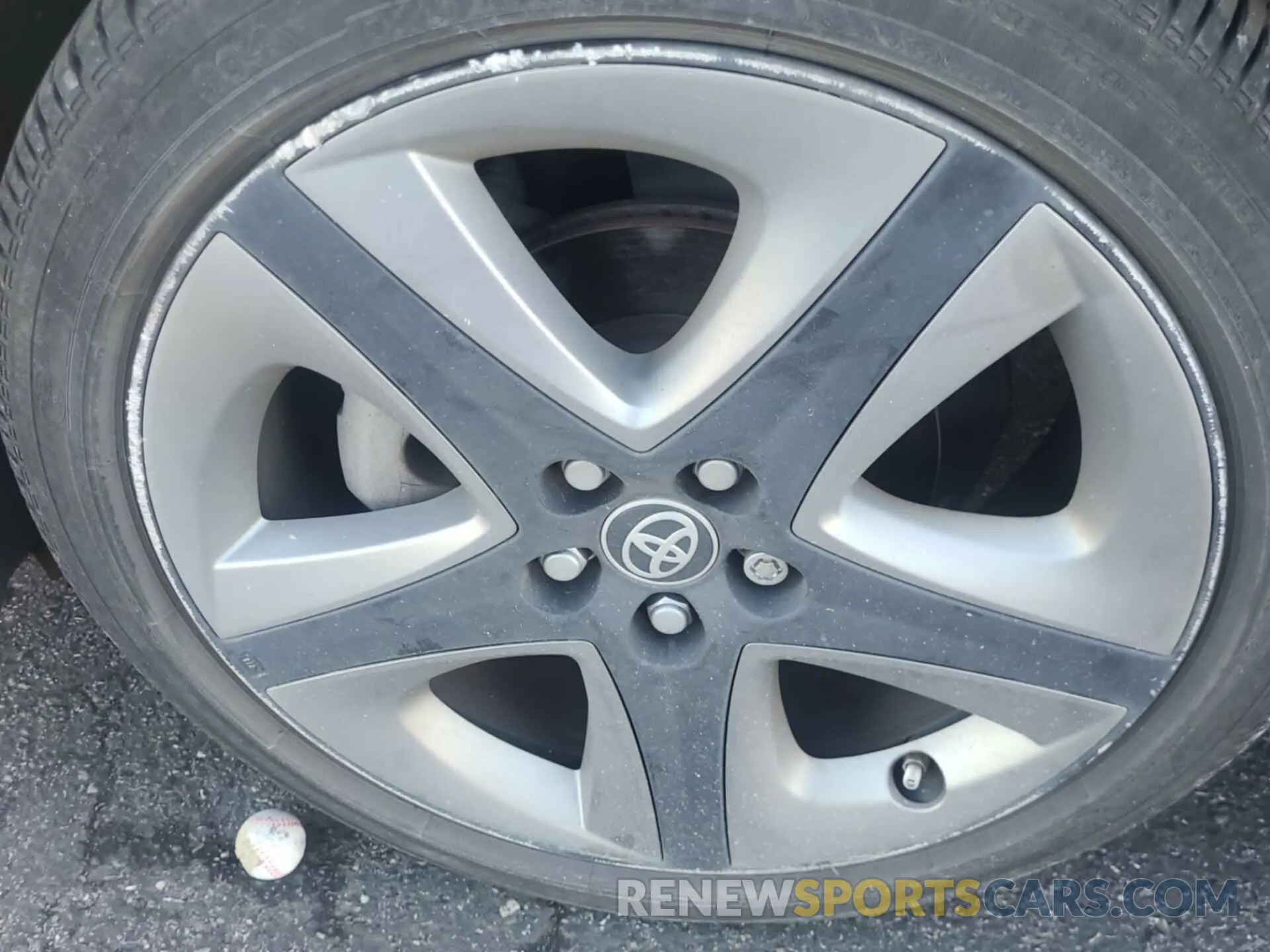 11 Photograph of a damaged car JTDKAMFU6M3136001 TOYOTA PRIUS 2021