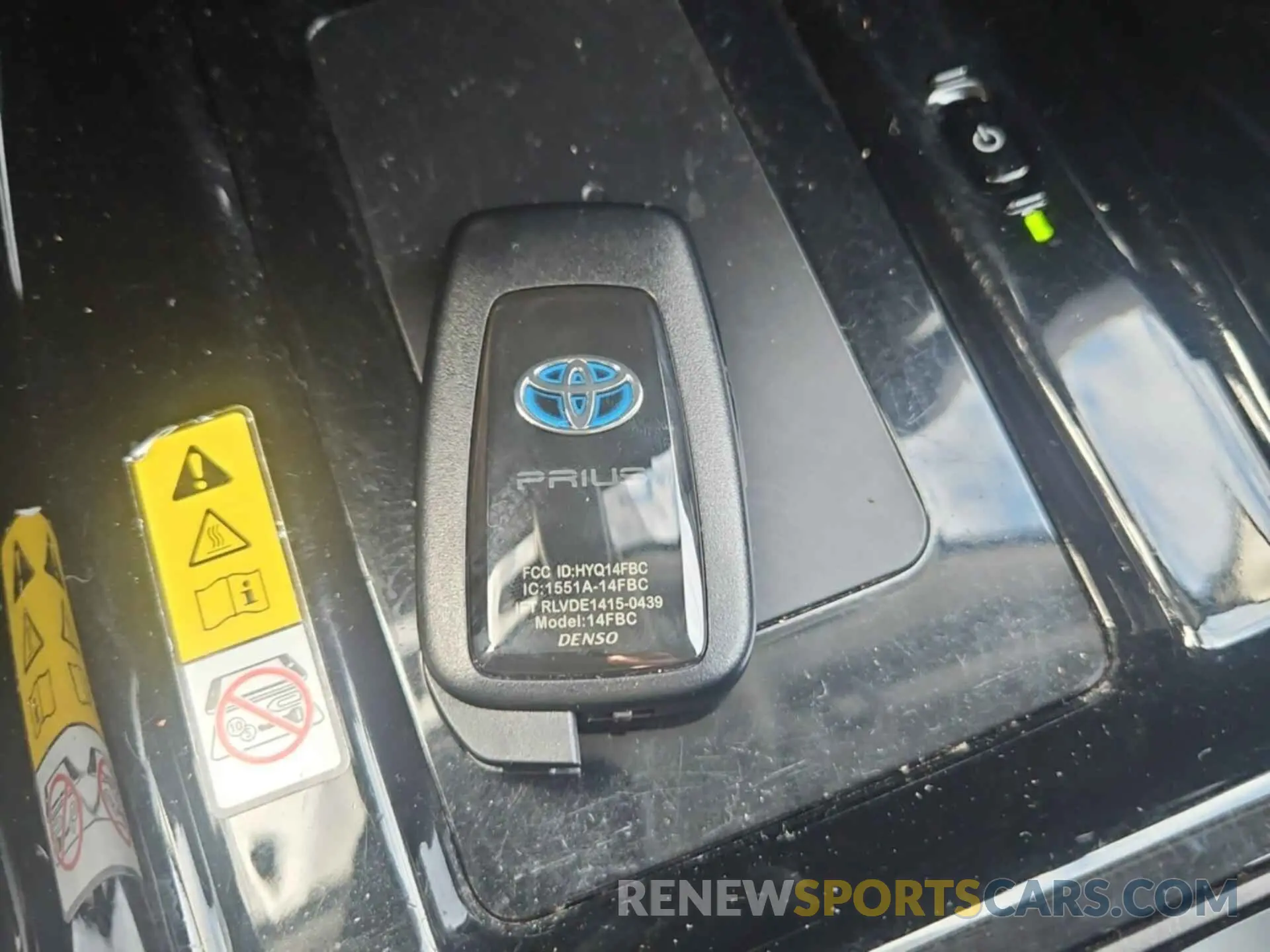 24 Photograph of a damaged car JTDKAMFU6M3136032 TOYOTA PRIUS 2021