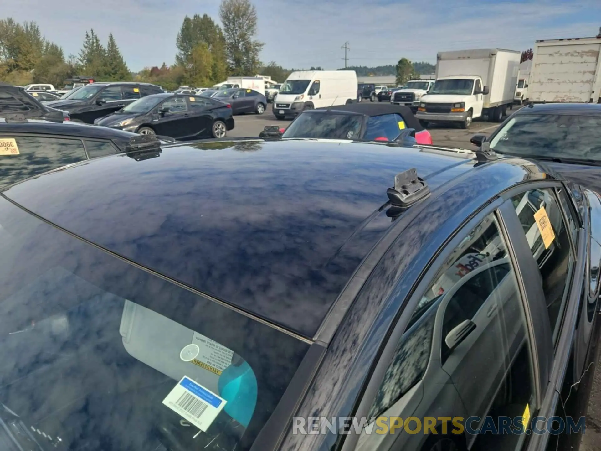 31 Photograph of a damaged car JTDKAMFU6M3136032 TOYOTA PRIUS 2021