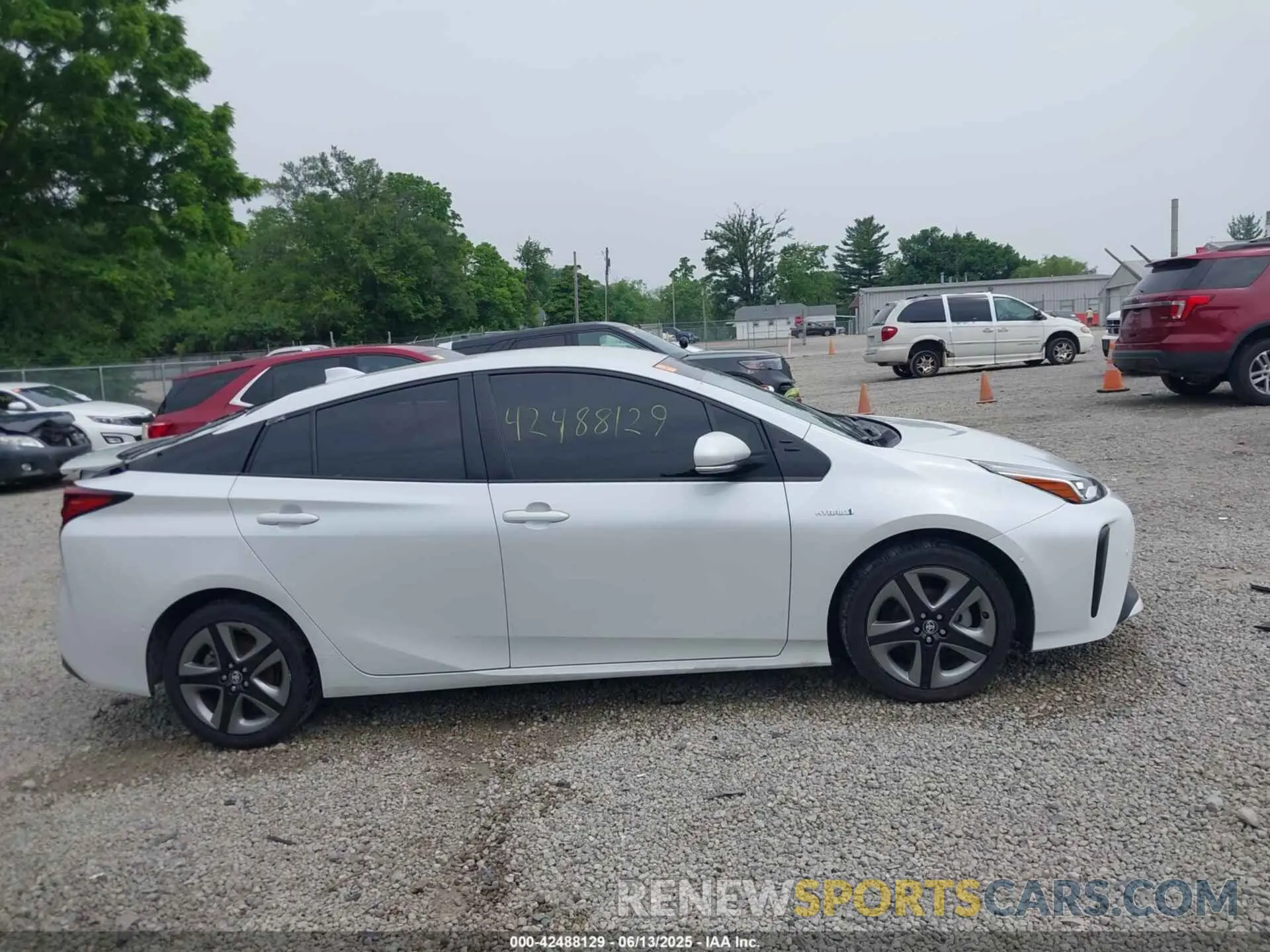 14 Photograph of a damaged car JTDKAMFU6M3137679 TOYOTA PRIUS 2021