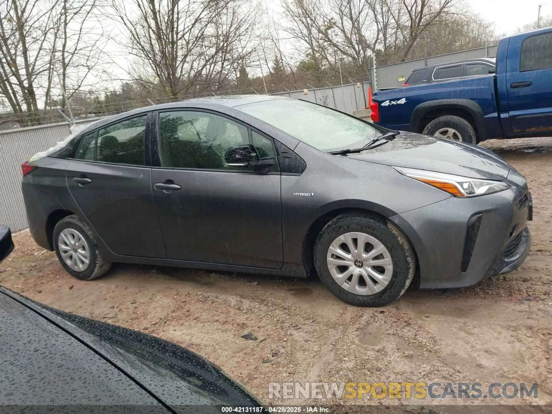 13 Photograph of a damaged car JTDKAMFU6M3140081 TOYOTA PRIUS 2021
