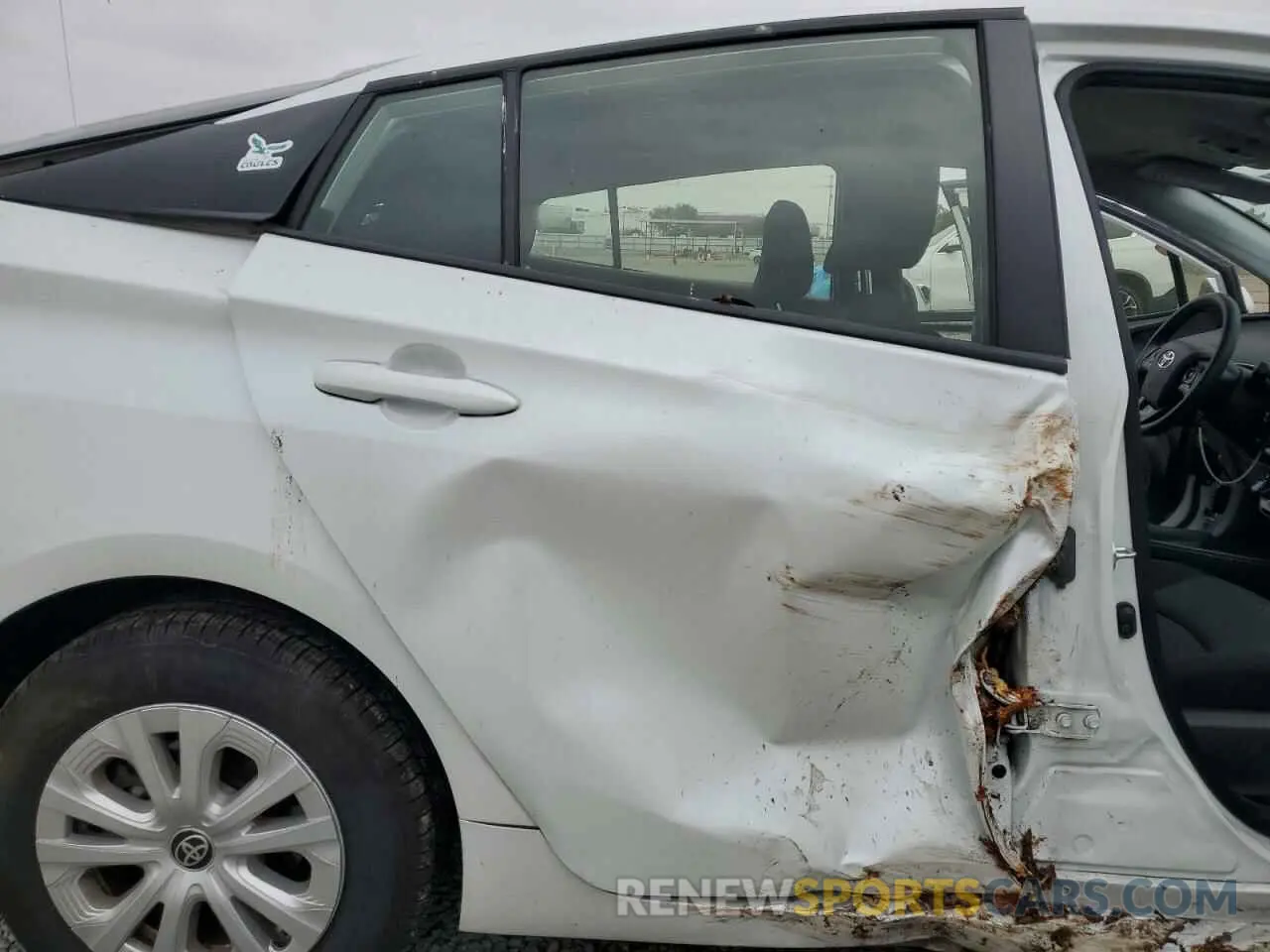 10 Photograph of a damaged car JTDKAMFU6M3140307 TOYOTA PRIUS 2021