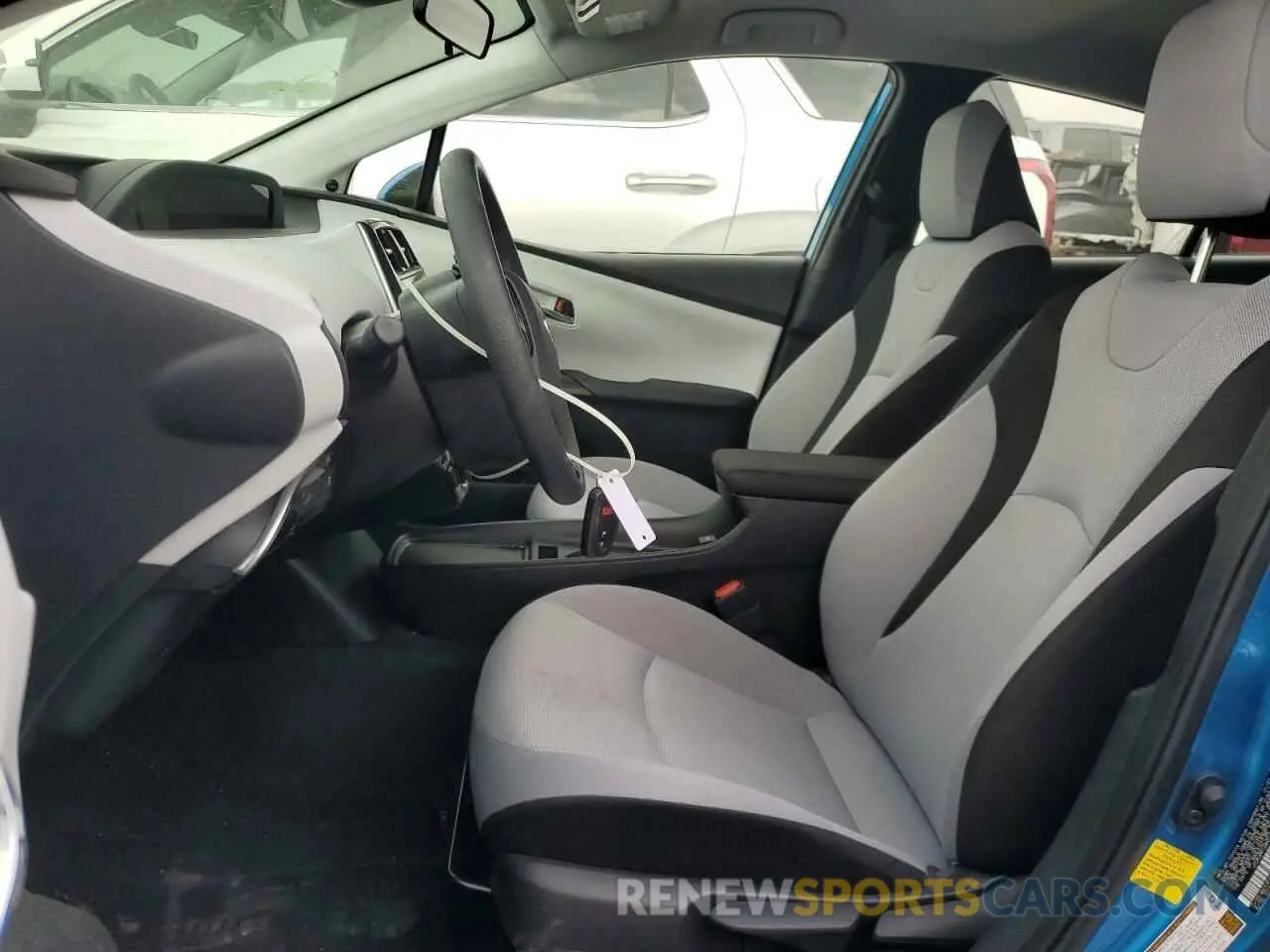7 Photograph of a damaged car JTDKAMFU6M3142364 TOYOTA PRIUS 2021