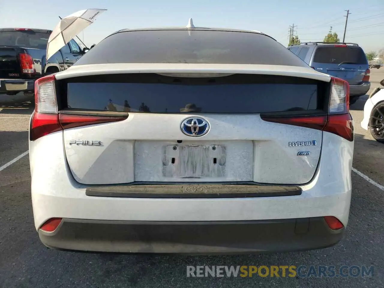 6 Photograph of a damaged car JTDKAMFU6M3152005 TOYOTA PRIUS 2021