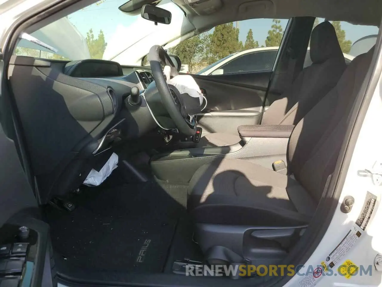 7 Photograph of a damaged car JTDKAMFU6M3152005 TOYOTA PRIUS 2021