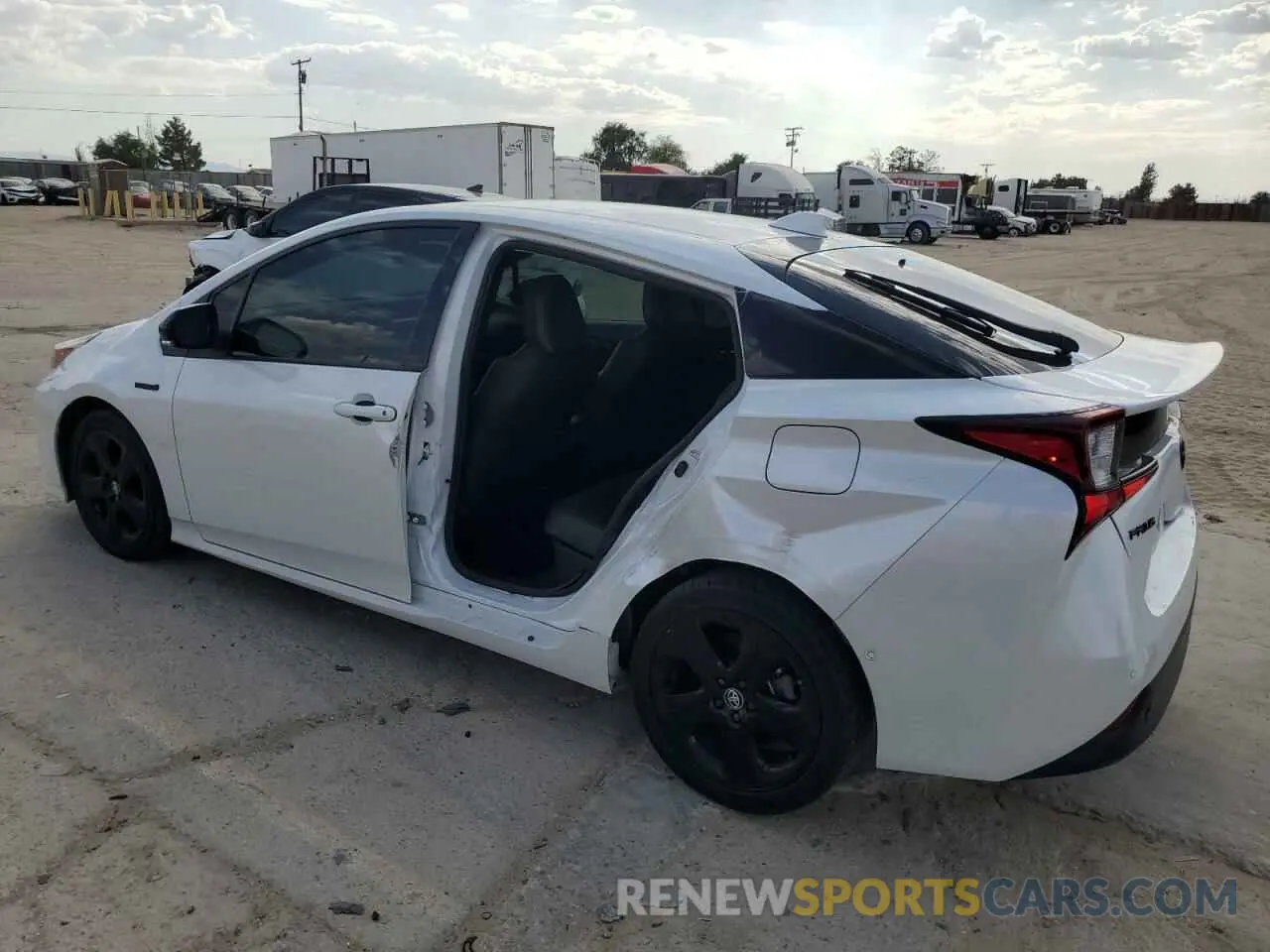 2 Photograph of a damaged car JTDKAMFU7M3127291 TOYOTA PRIUS 2021