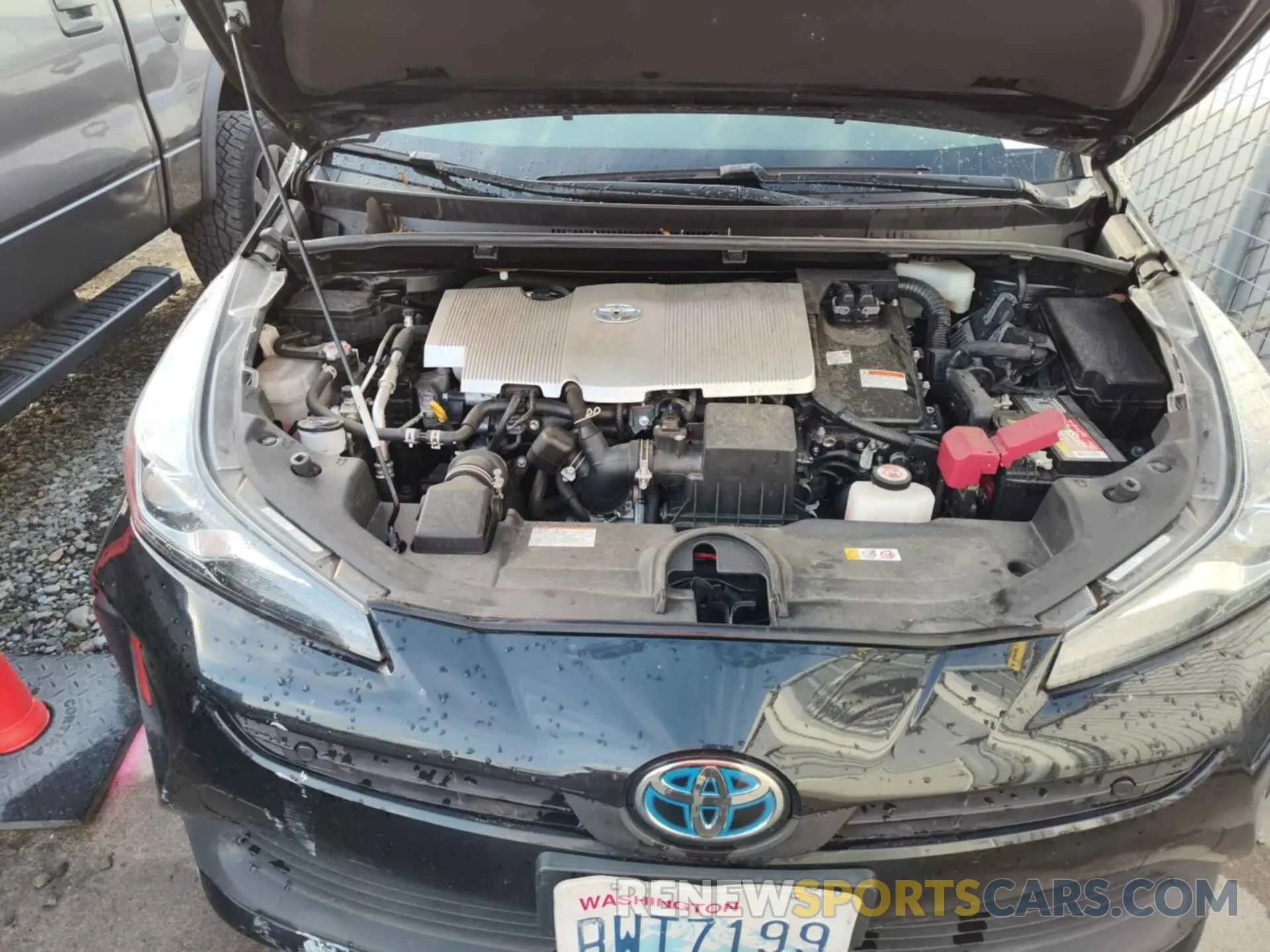4 Photograph of a damaged car JTDKAMFU7M3136329 TOYOTA PRIUS 2021