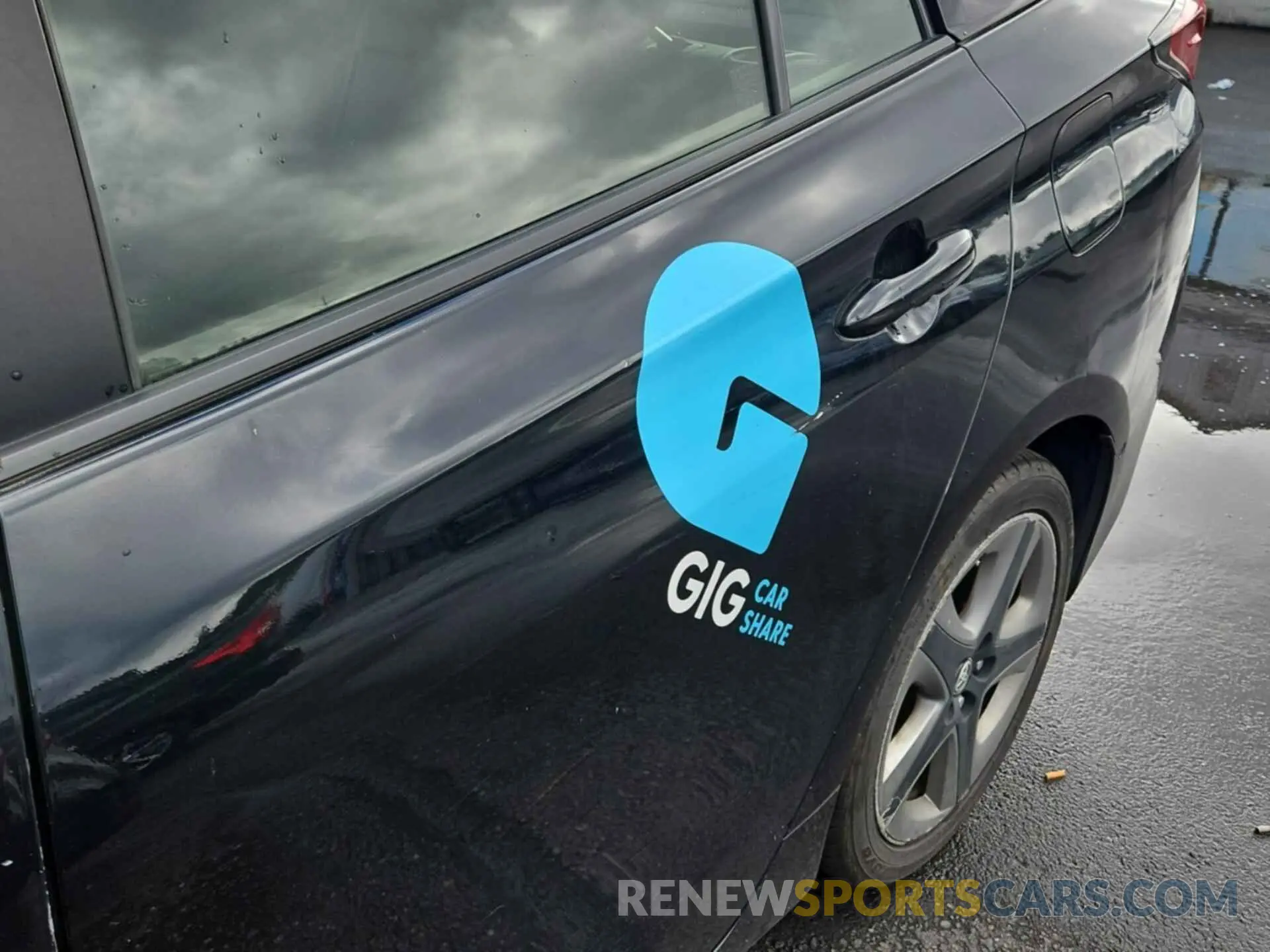 1 Photograph of a damaged car JTDKAMFU7M3136606 TOYOTA PRIUS 2021