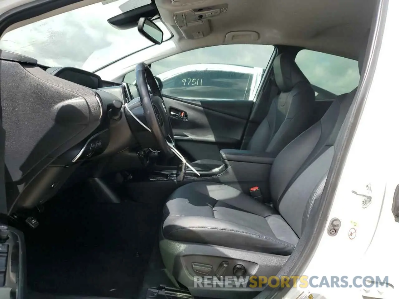 7 Photograph of a damaged car JTDKAMFU7M3144284 TOYOTA PRIUS 2021