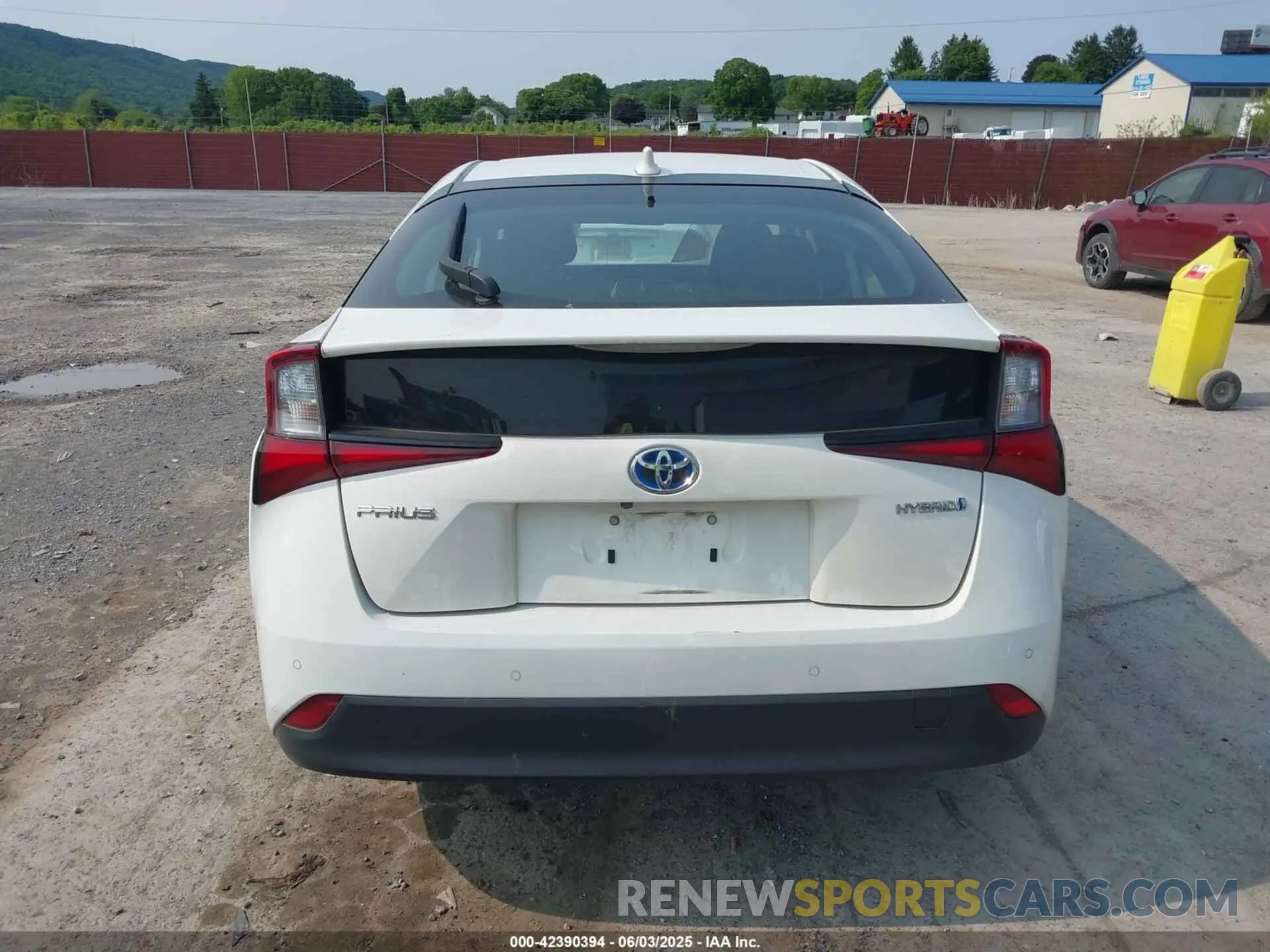 17 Photograph of a damaged car JTDKAMFU7M3147668 TOYOTA PRIUS 2021