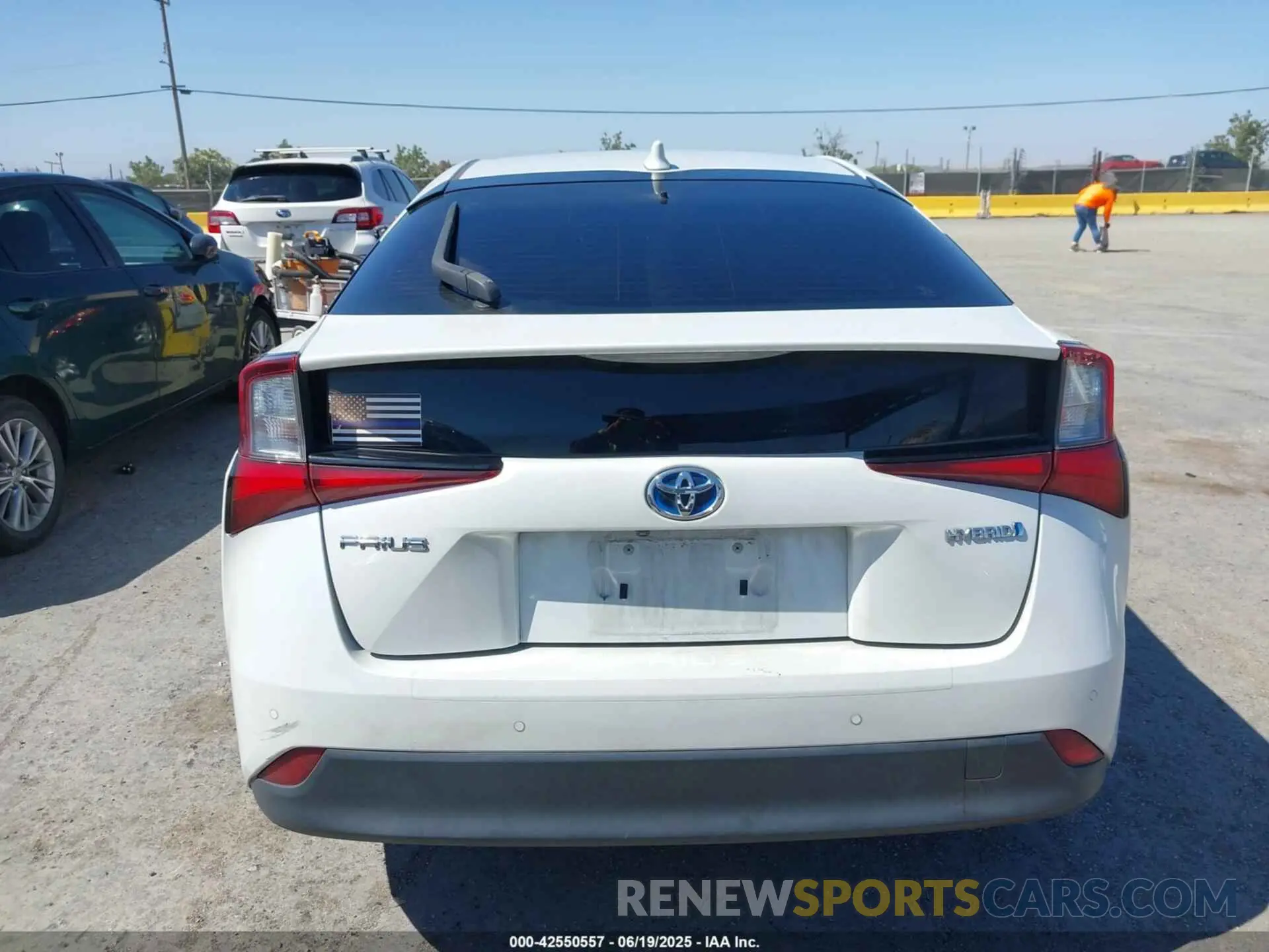 16 Photograph of a damaged car JTDKAMFU7M3150568 TOYOTA PRIUS 2021