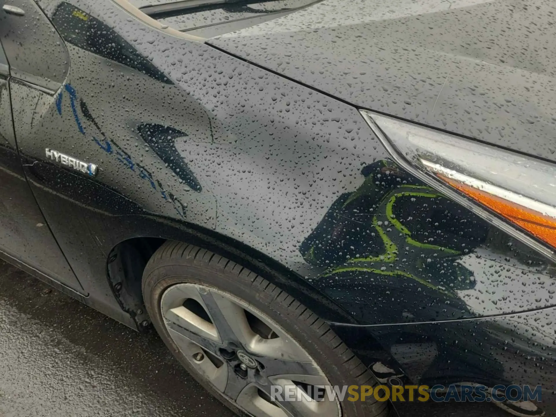 21 Photograph of a damaged car JTDKAMFU8M3136100 TOYOTA PRIUS 2021