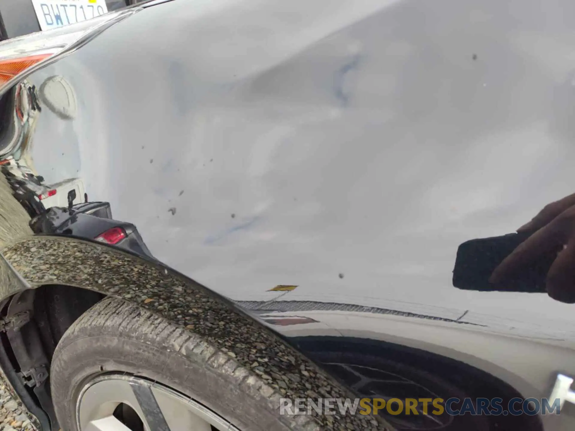 28 Photograph of a damaged car JTDKAMFU8M3136257 TOYOTA PRIUS 2021