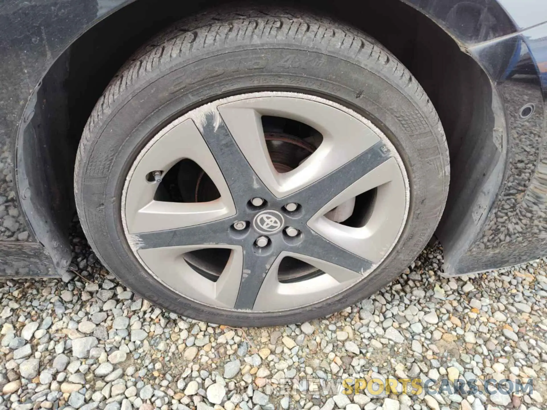 37 Photograph of a damaged car JTDKAMFU8M3136257 TOYOTA PRIUS 2021