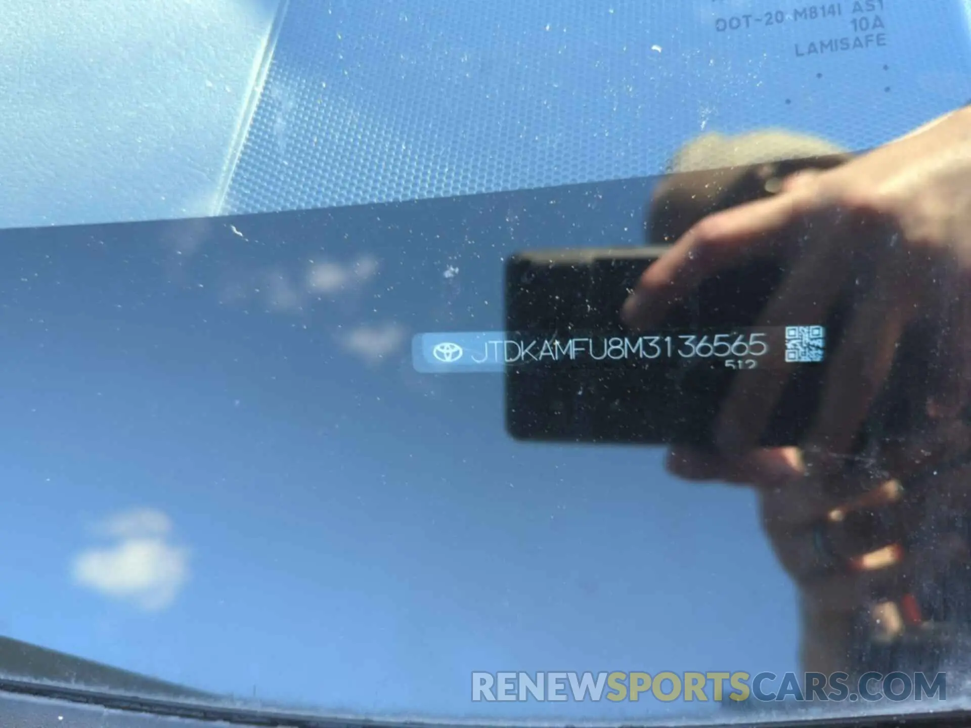 26 Photograph of a damaged car JTDKAMFU8M3136565 TOYOTA PRIUS 2021