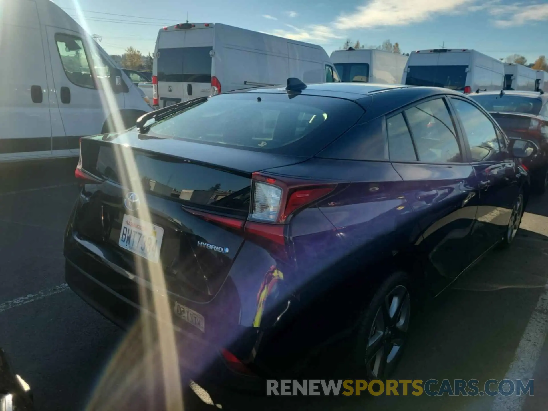 12 Photograph of a damaged car JTDKAMFU8M3136680 TOYOTA PRIUS 2021