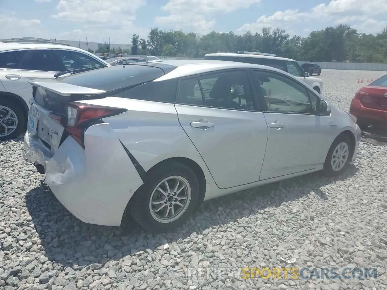 3 Photograph of a damaged car JTDKAMFU8M3138705 TOYOTA PRIUS 2021
