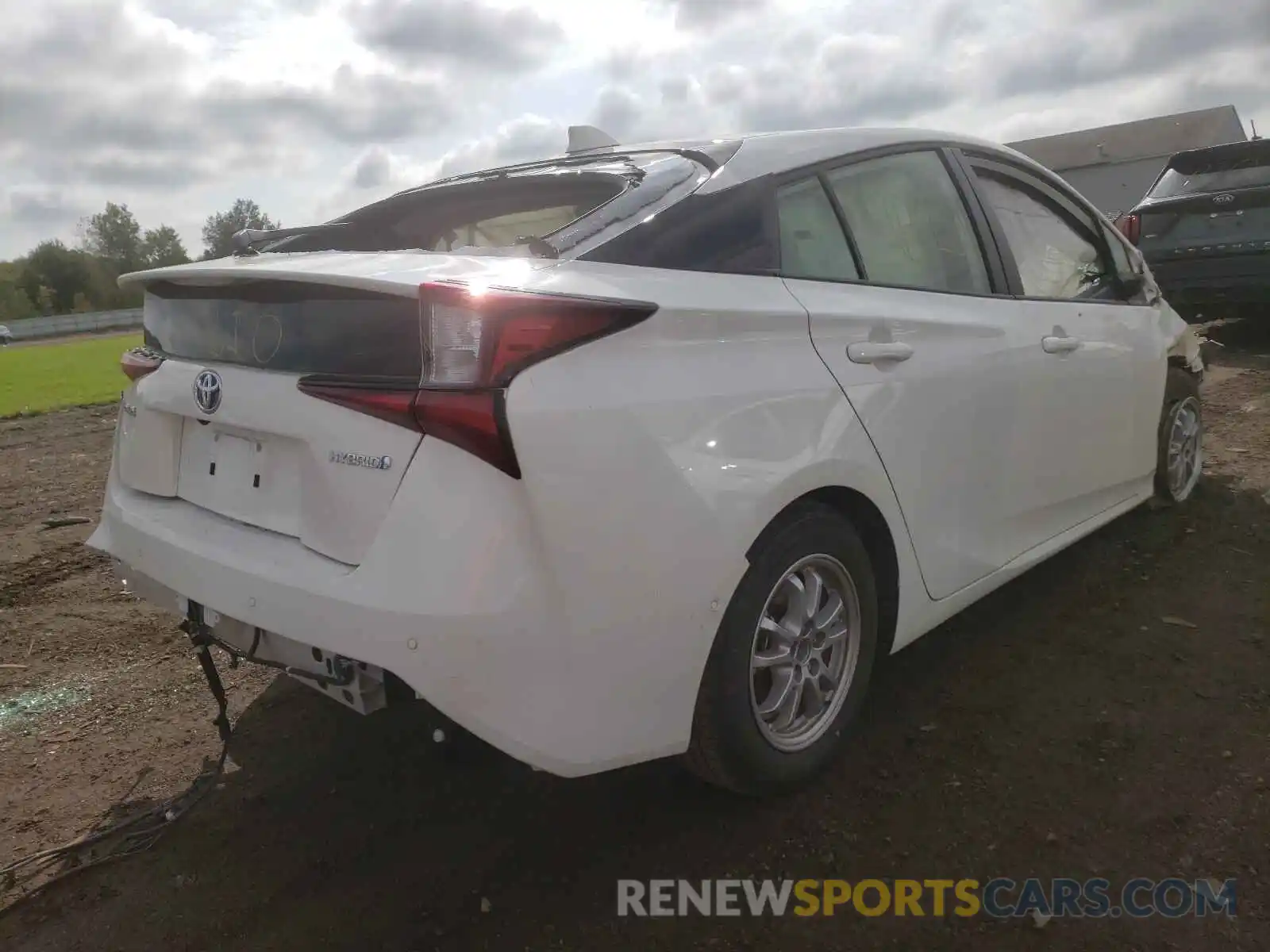 4 Photograph of a damaged car JTDKAMFU8M3147887 TOYOTA PRIUS 2021