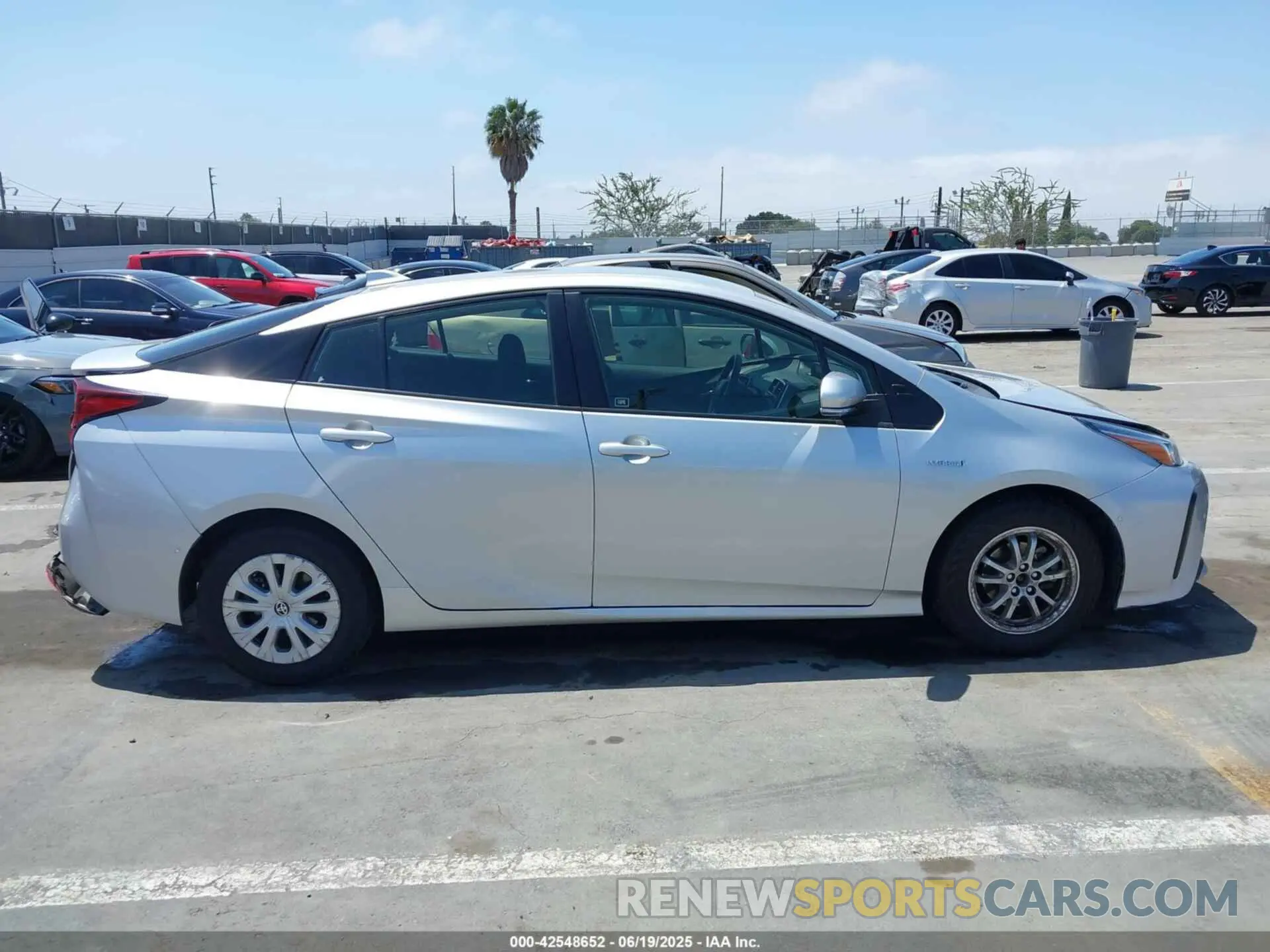 13 Photograph of a damaged car JTDKAMFU8M3150739 TOYOTA PRIUS 2021