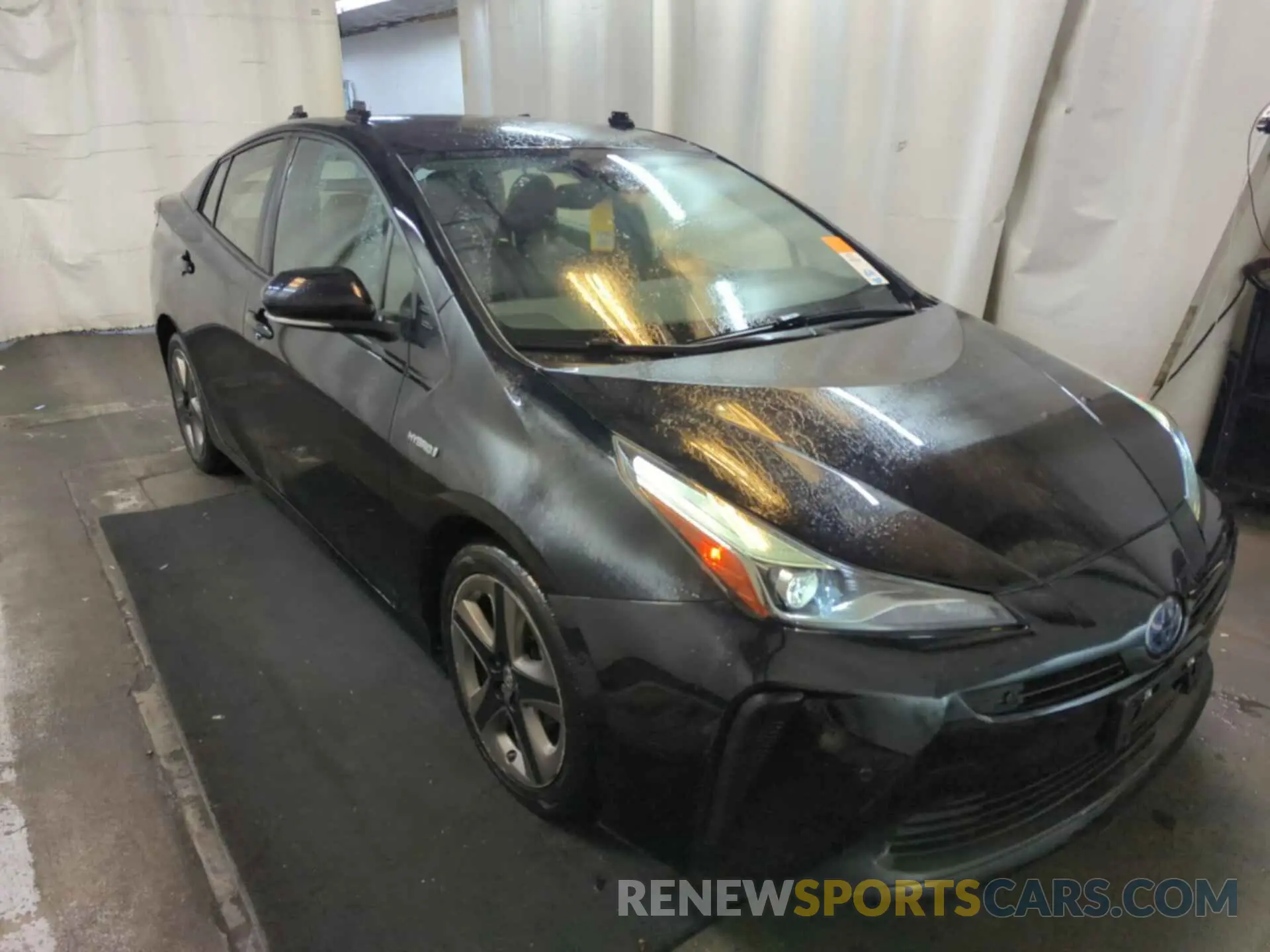 27 Photograph of a damaged car JTDKAMFU9M3136431 TOYOTA PRIUS 2021