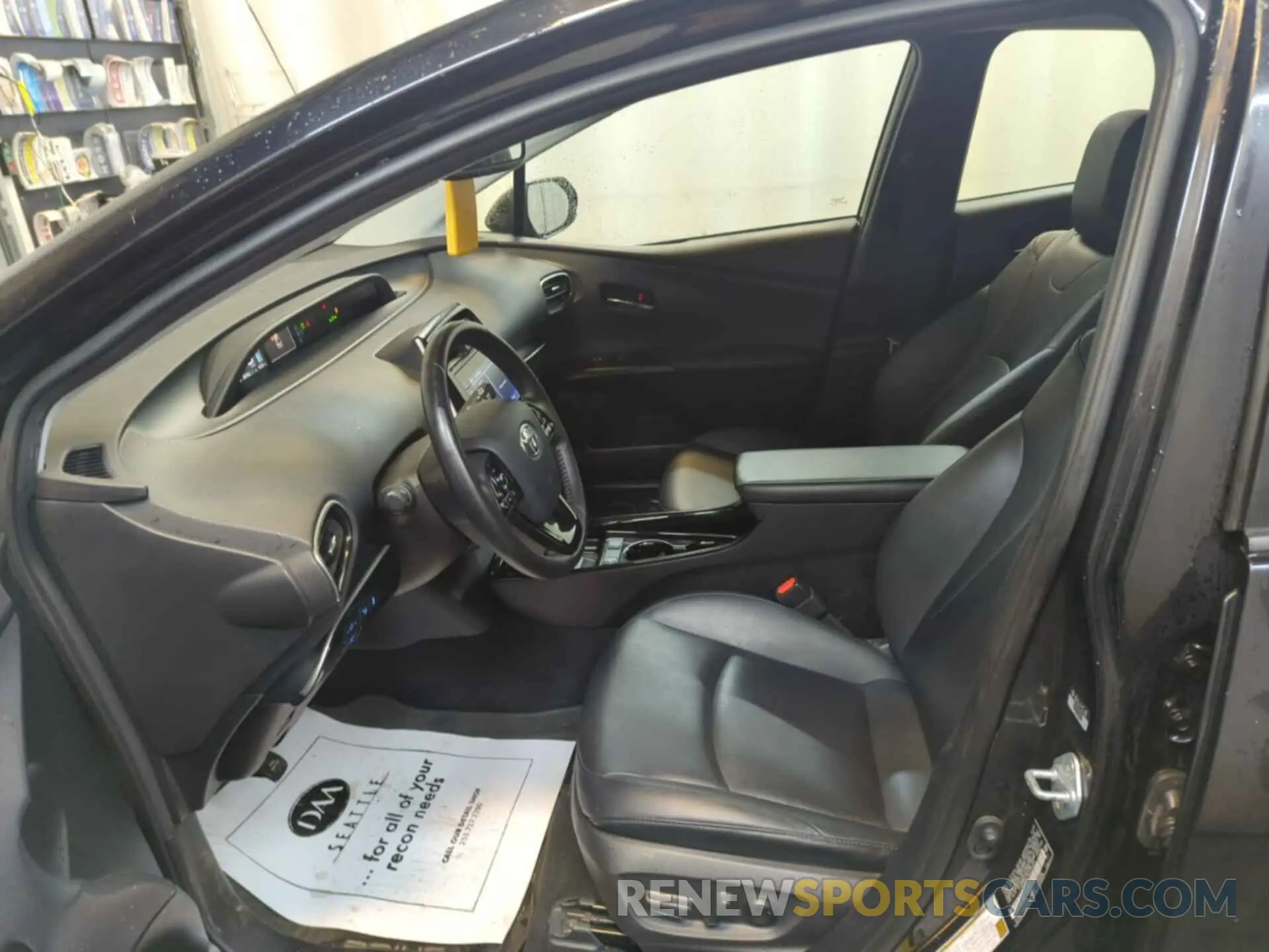 4 Photograph of a damaged car JTDKAMFU9M3136431 TOYOTA PRIUS 2021