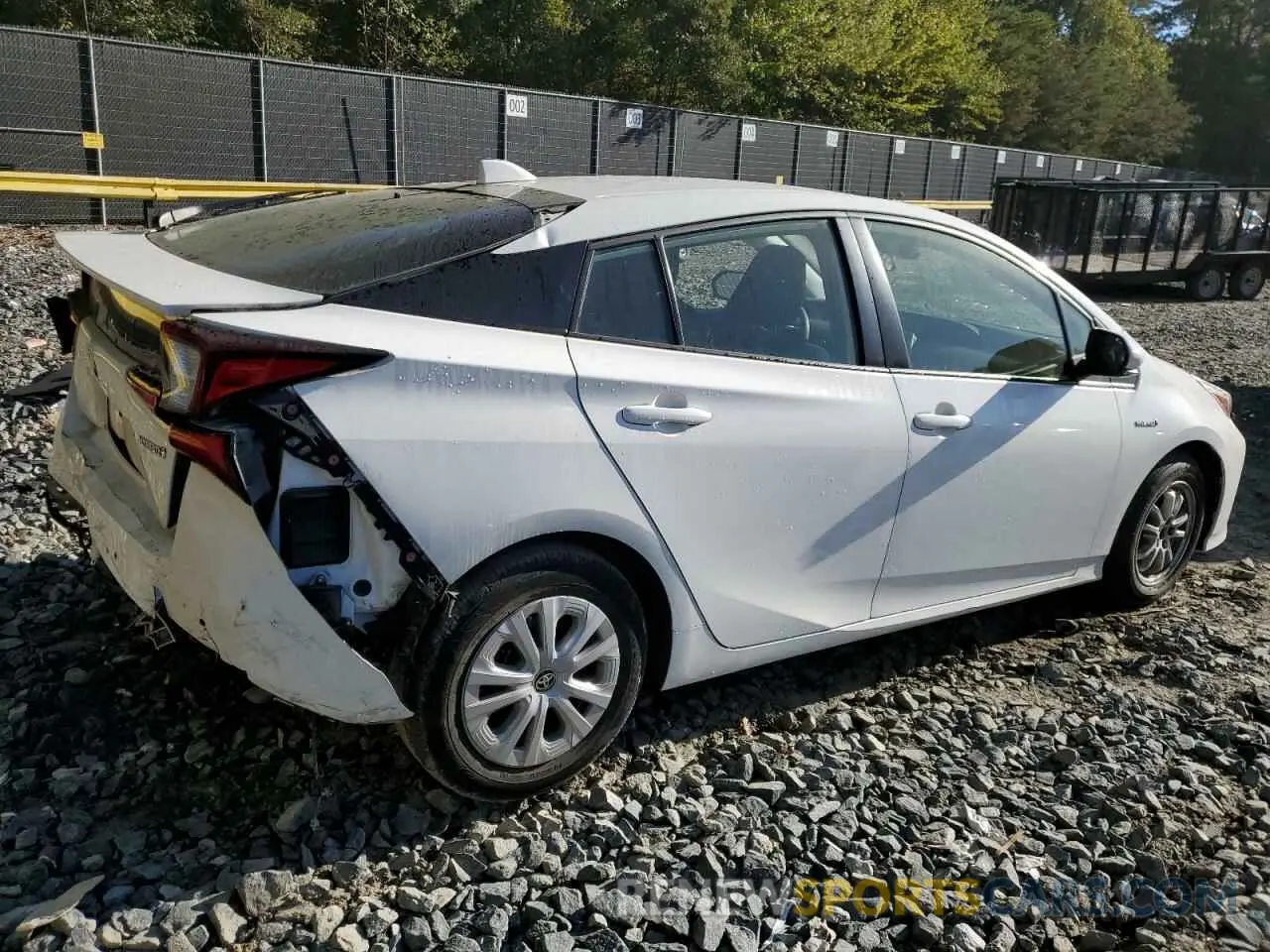 3 Photograph of a damaged car JTDKAMFU9M3144044 TOYOTA PRIUS 2021