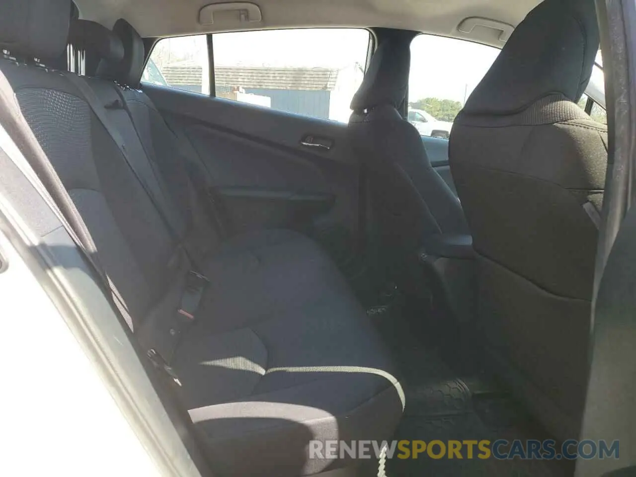 10 Photograph of a damaged car JTDKAMFU9M3148384 TOYOTA PRIUS 2021