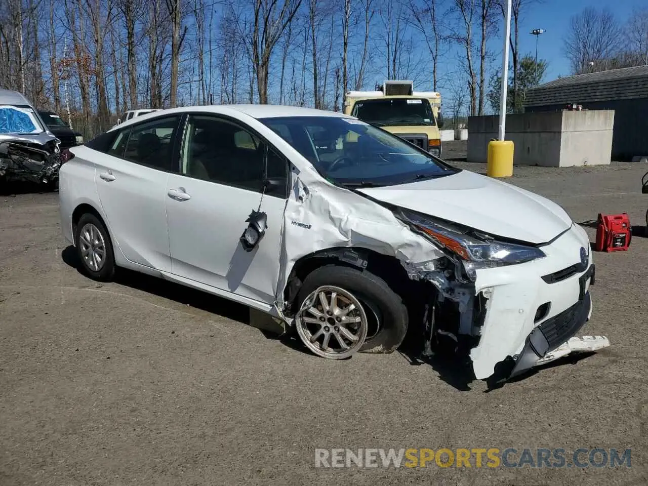 4 Photograph of a damaged car JTDKAMFU9M3148384 TOYOTA PRIUS 2021