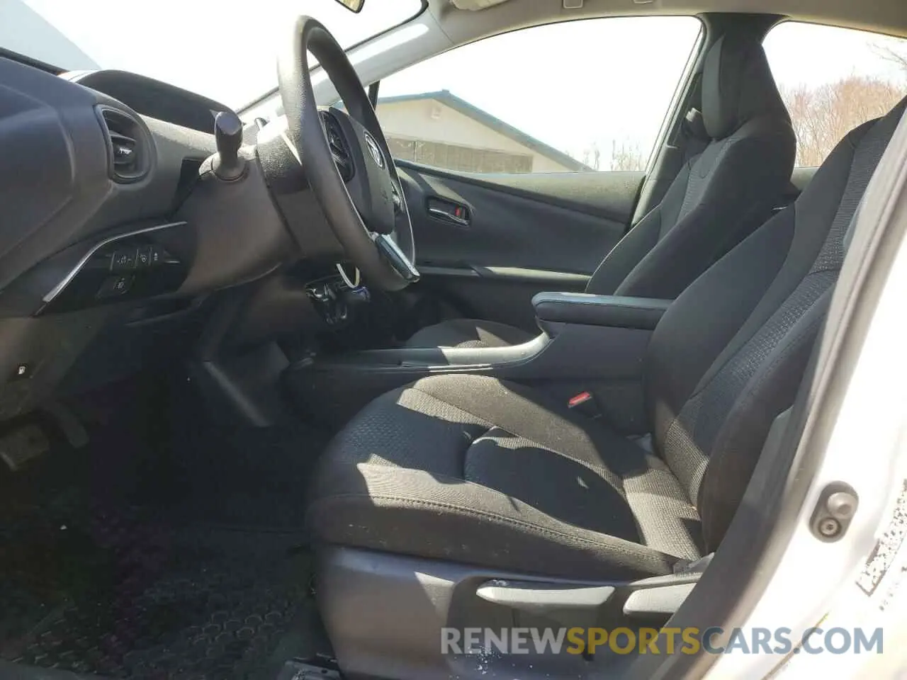 7 Photograph of a damaged car JTDKAMFU9M3148384 TOYOTA PRIUS 2021