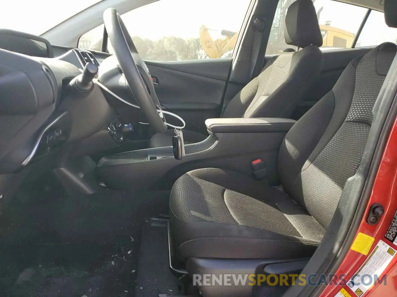 7 Photograph of a damaged car JTDKAMFU9M3149986 TOYOTA PRIUS 2021