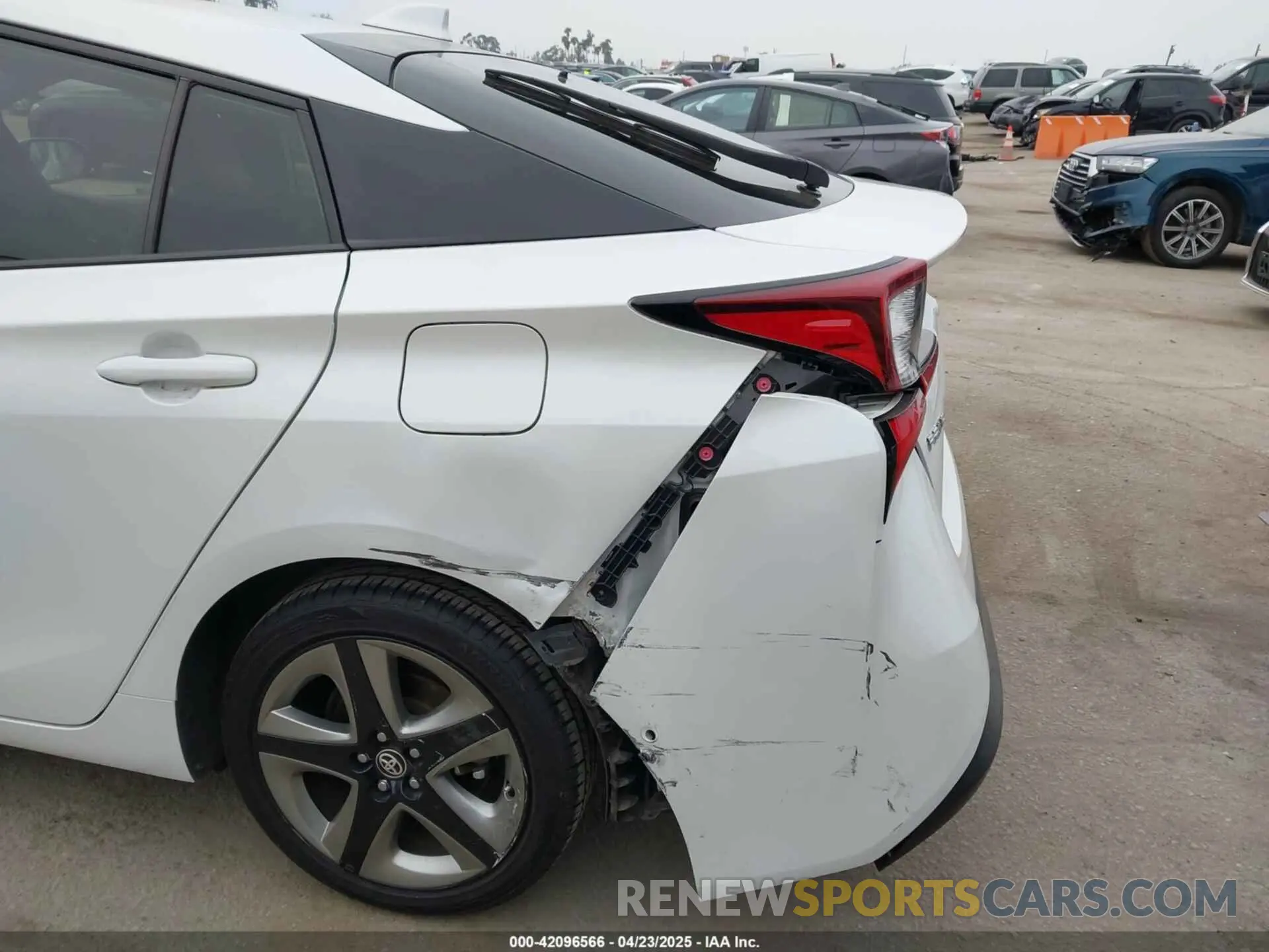 6 Photograph of a damaged car JTDKAMFUXM3126703 TOYOTA PRIUS 2021