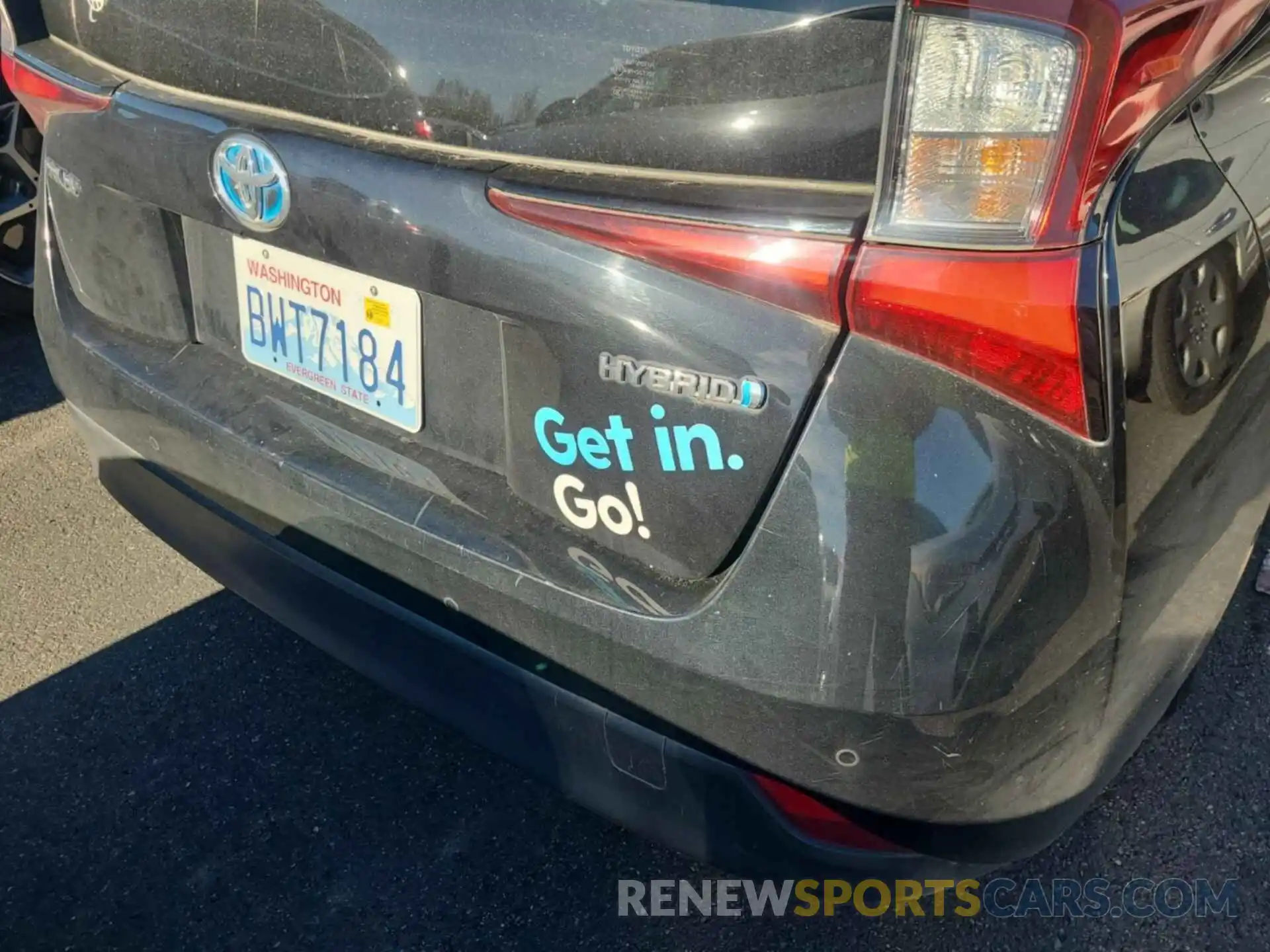 23 Photograph of a damaged car JTDKAMFUXM3136440 TOYOTA PRIUS 2021