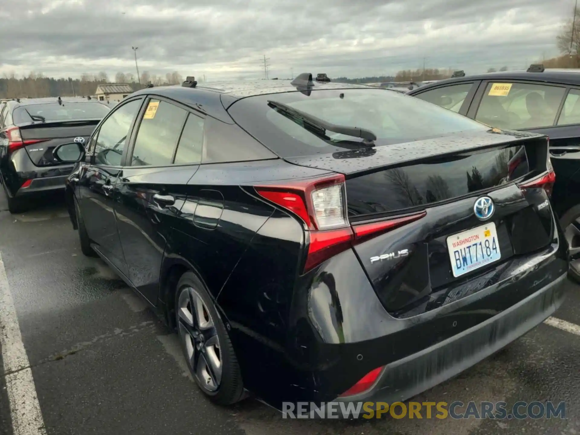 24 Photograph of a damaged car JTDKAMFUXM3136440 TOYOTA PRIUS 2021