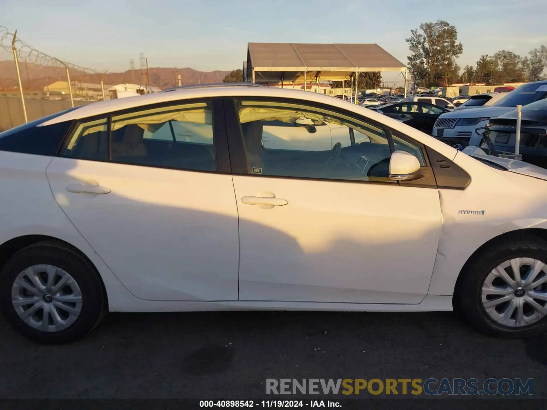13 Photograph of a damaged car JTDKAMFUXM3149771 TOYOTA PRIUS 2021