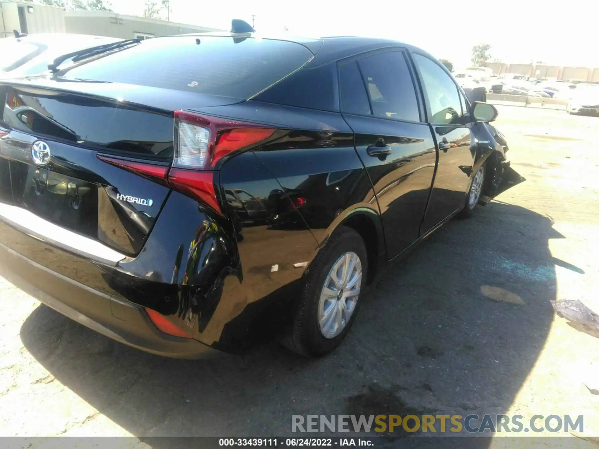 4 Photograph of a damaged car JTDKAMFUXM3150502 TOYOTA PRIUS 2021