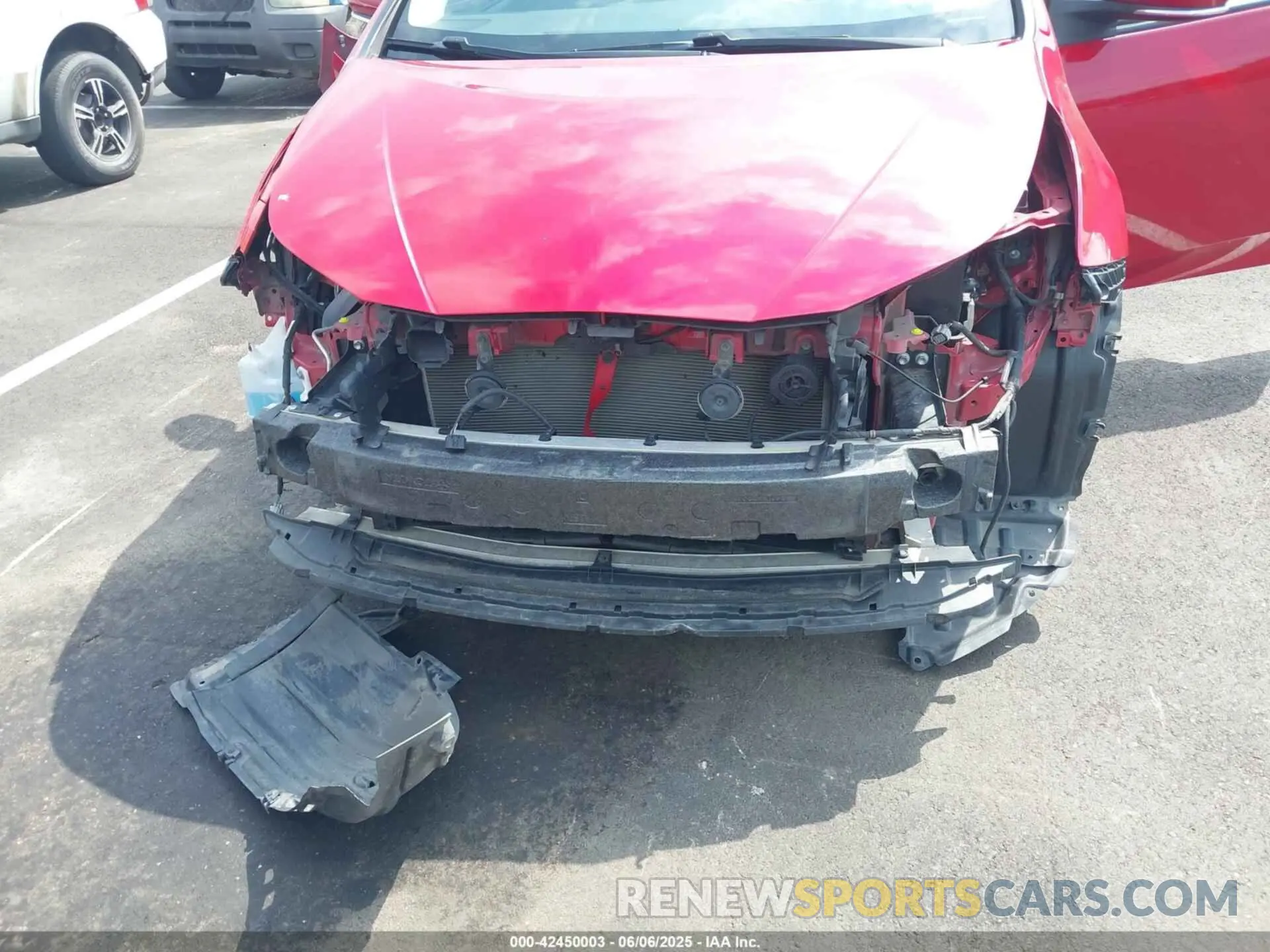 6 Photograph of a damaged car JTDL9MFU0M3029880 TOYOTA PRIUS 2021