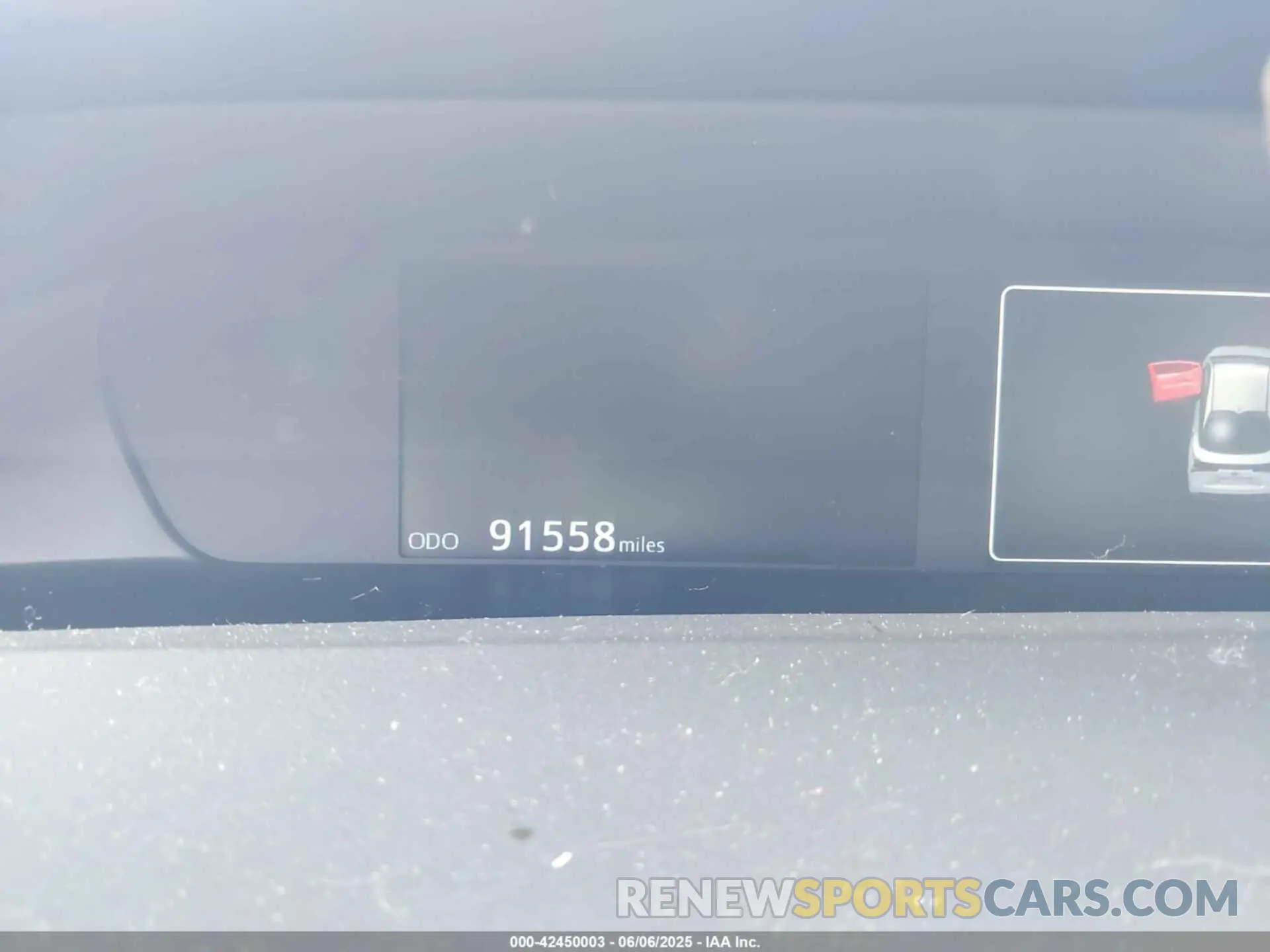 7 Photograph of a damaged car JTDL9MFU0M3029880 TOYOTA PRIUS 2021