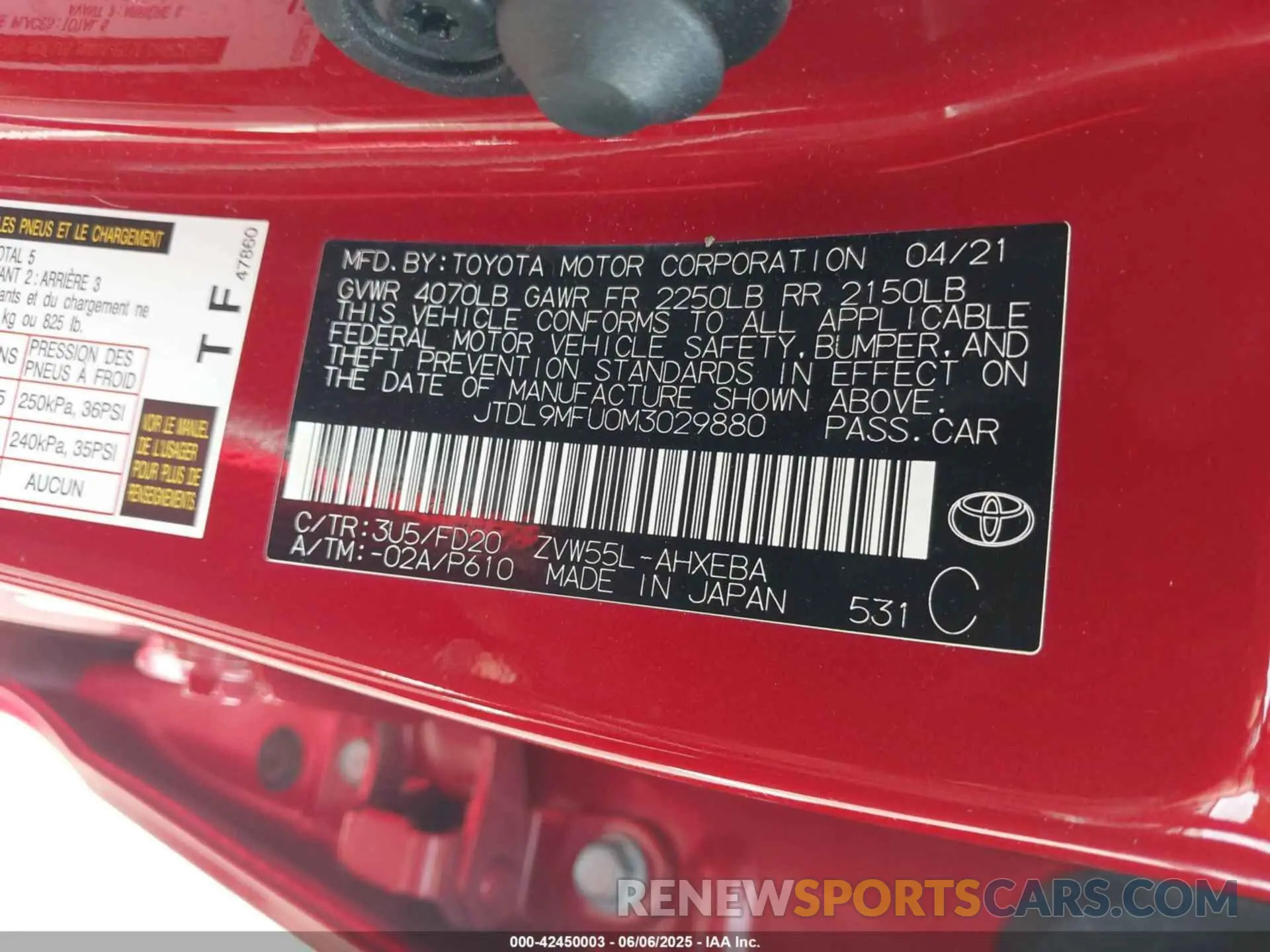 9 Photograph of a damaged car JTDL9MFU0M3029880 TOYOTA PRIUS 2021