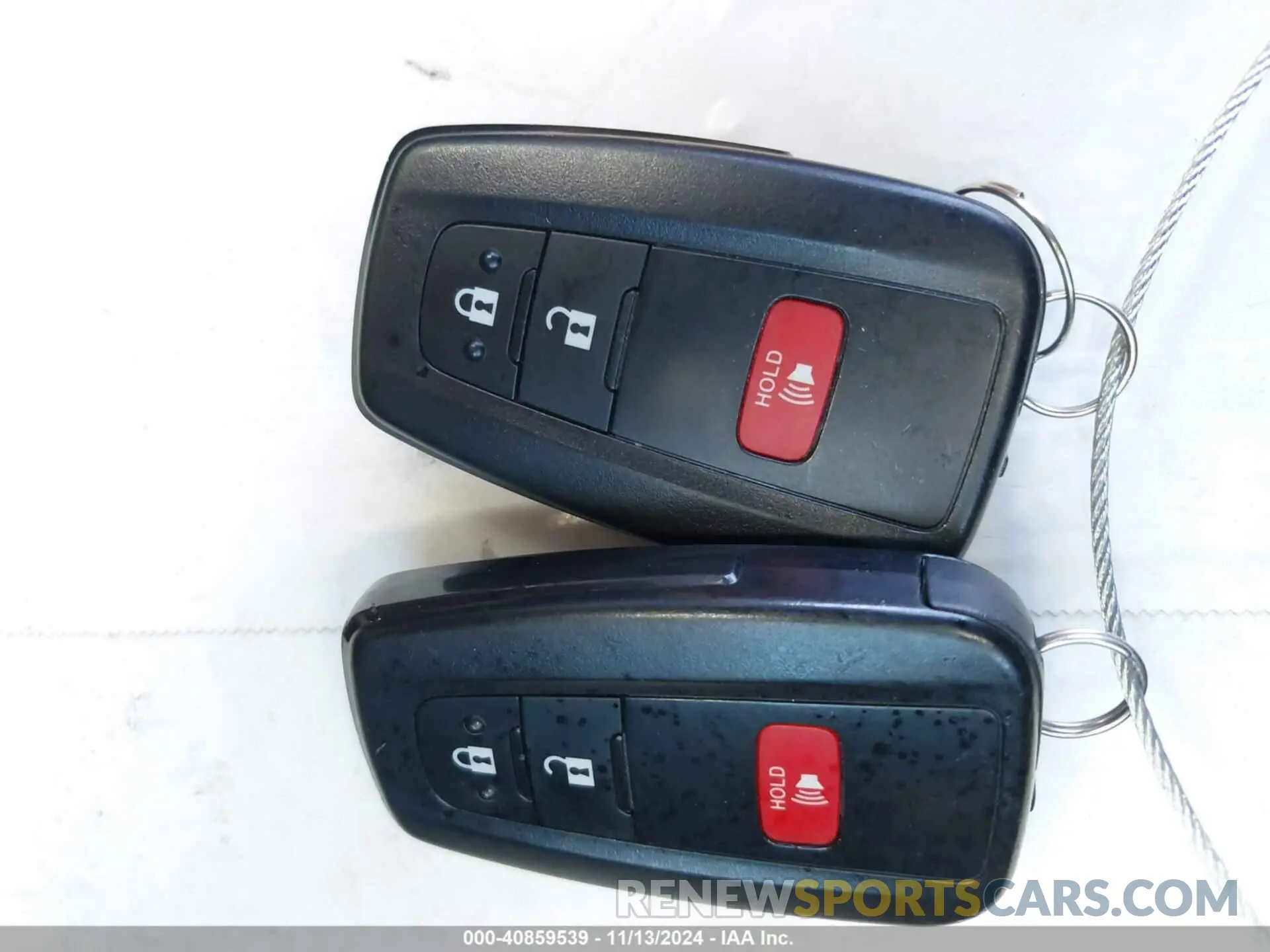 11 Photograph of a damaged car JTDL9MFU1M3022890 TOYOTA PRIUS 2021