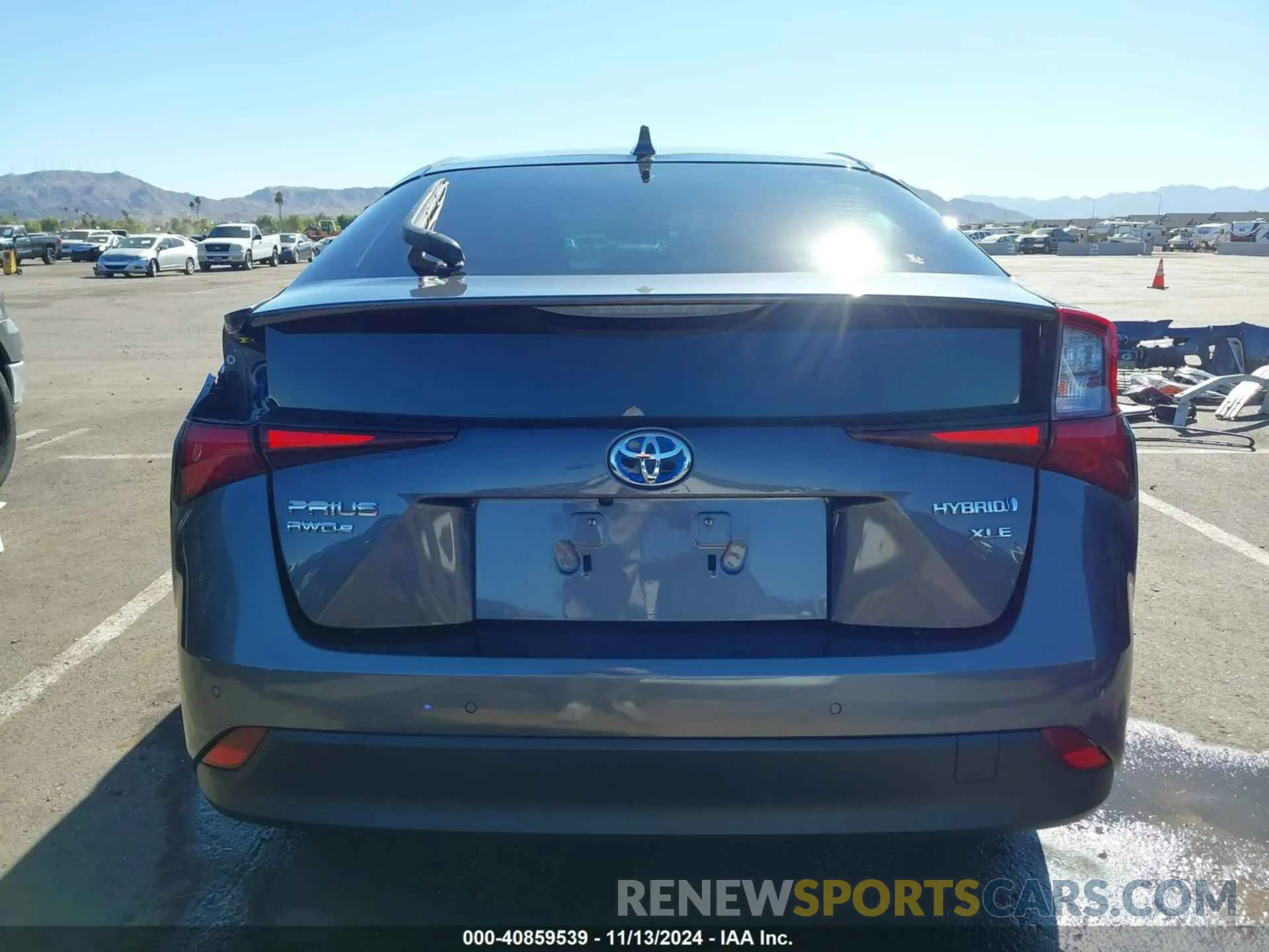 17 Photograph of a damaged car JTDL9MFU1M3022890 TOYOTA PRIUS 2021