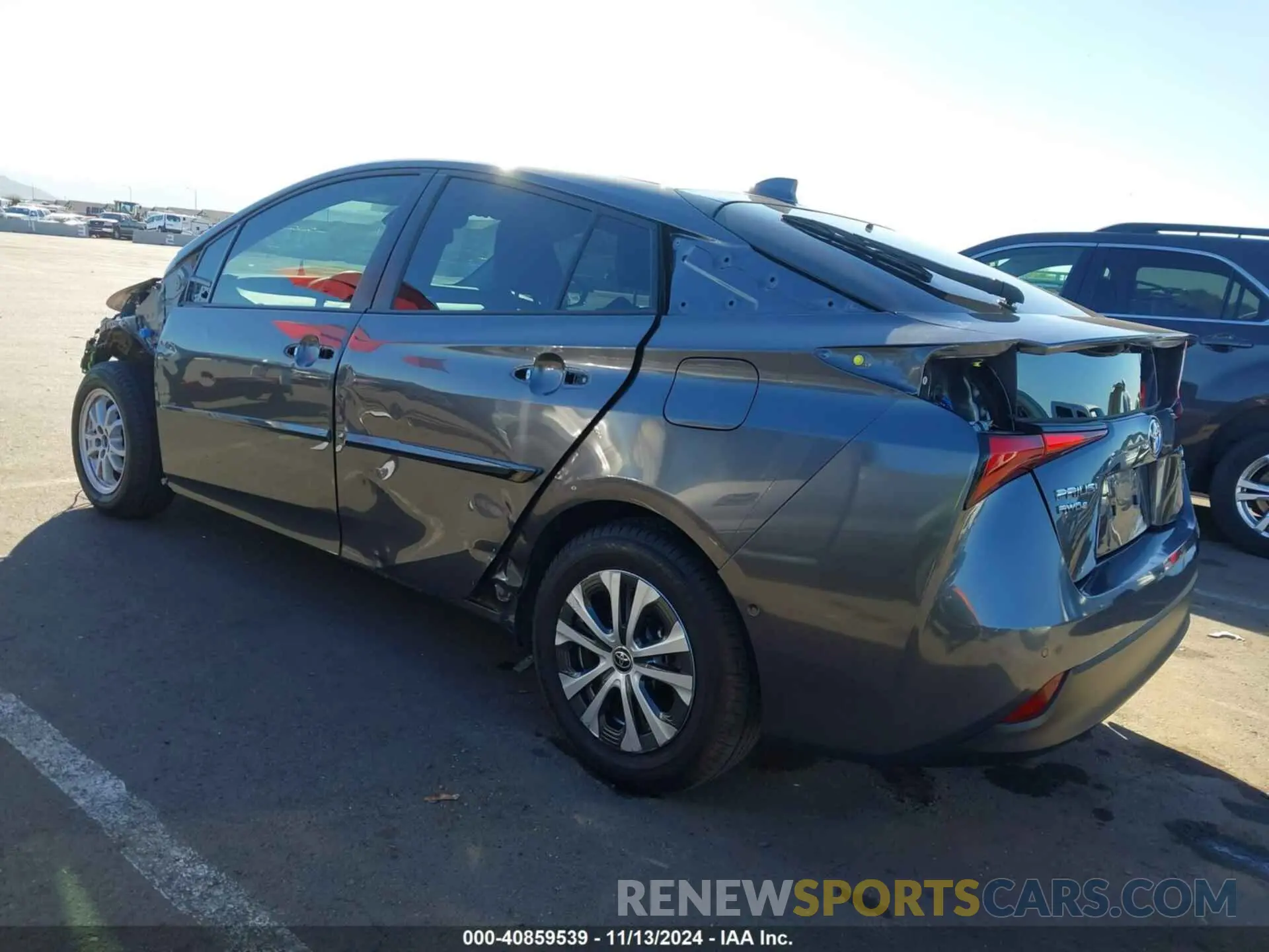 3 Photograph of a damaged car JTDL9MFU1M3022890 TOYOTA PRIUS 2021