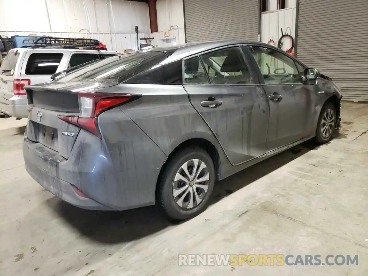 4 Photograph of a damaged car JTDL9MFU1M3026406 TOYOTA PRIUS 2021