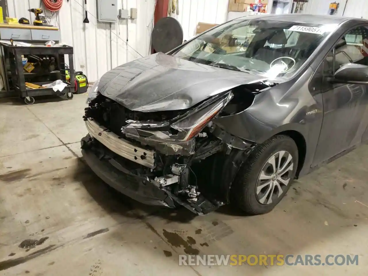 9 Photograph of a damaged car JTDL9MFU1M3026406 TOYOTA PRIUS 2021