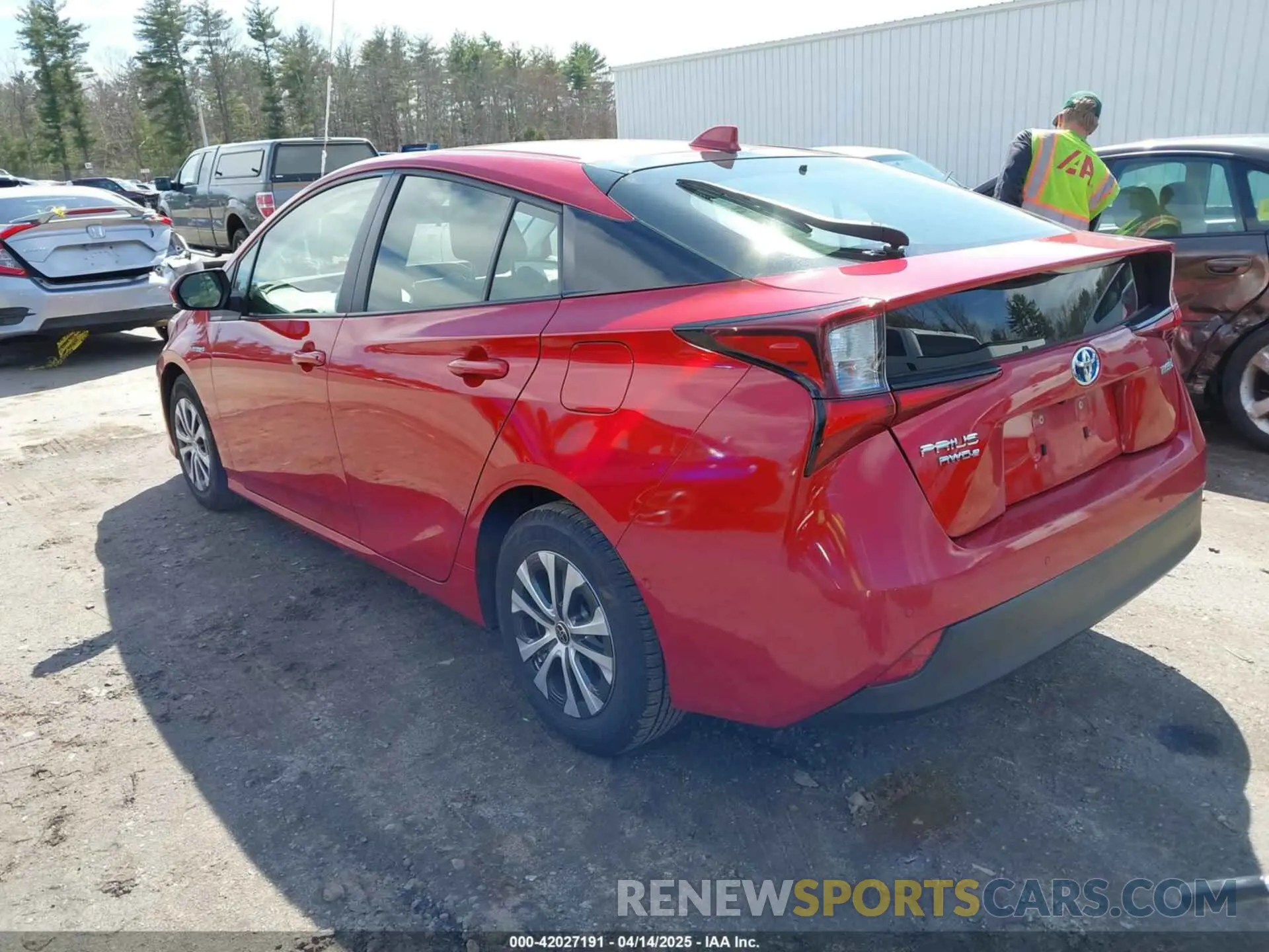 3 Photograph of a damaged car JTDL9MFU1M3028284 TOYOTA PRIUS 2021