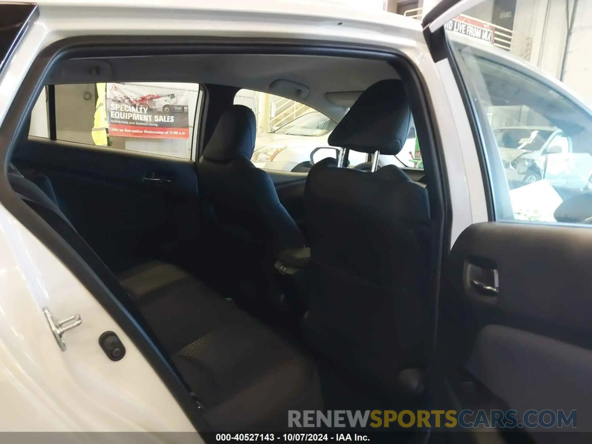 8 Photograph of a damaged car JTDL9MFU1M3028916 TOYOTA PRIUS 2021